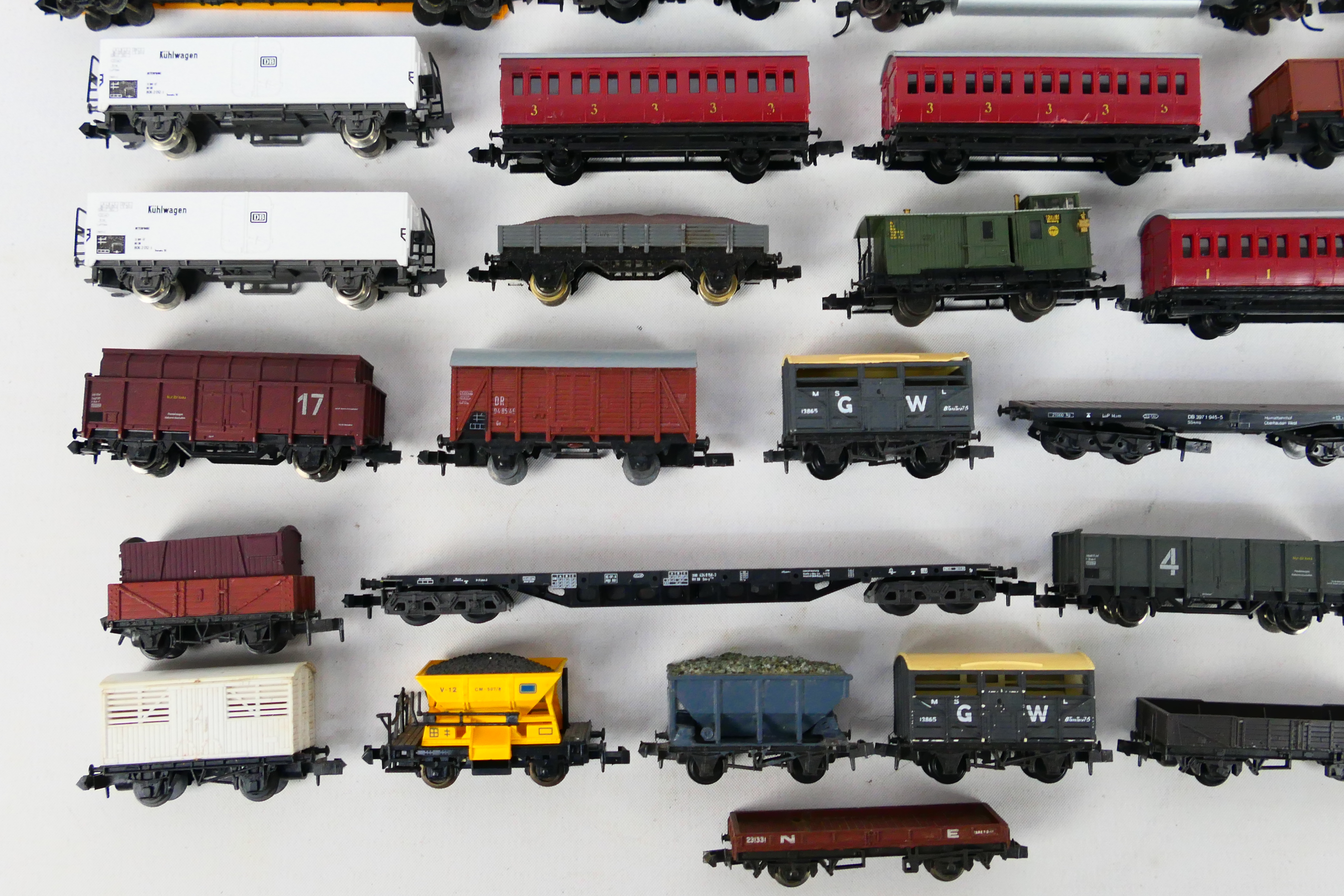 Peco - Athearn - Minitrix Bertran - Other - Over 30 unboxed items of mainly N gauge items of - Image 4 of 5