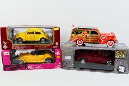 Anson - Mira - Road Legends - Three boxed diecast 1:18 scale model cars with an ornamental