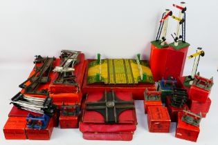 Hornby Trains - Model Railways - A collection of O gauge track (2 and 3-rail) including a 2-rail