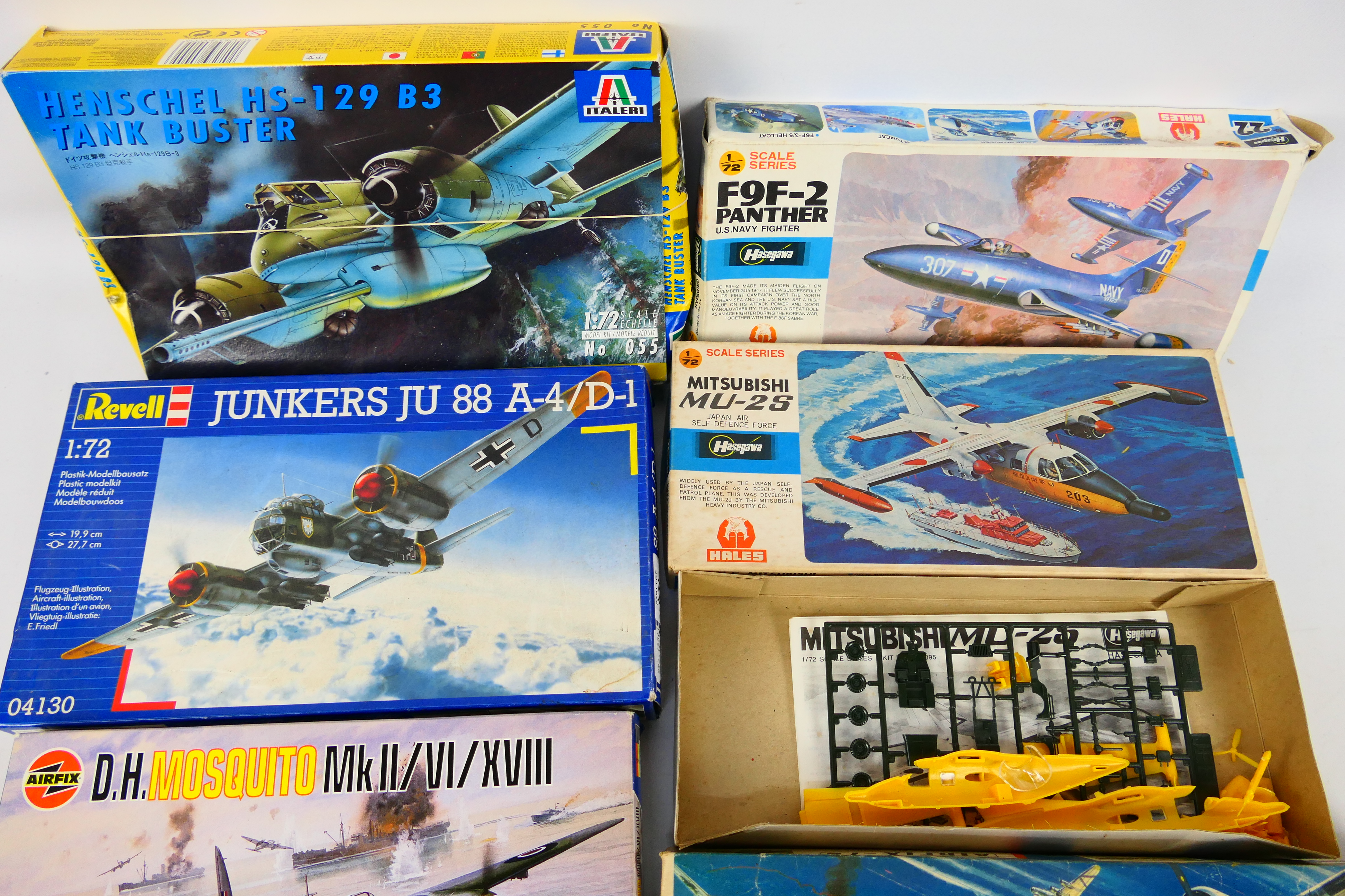 Airfix - Italeri - Hales - Hasegawa - 6 x aircraft model kits in 1:72 scale including Junkers Ju88, - Image 3 of 3