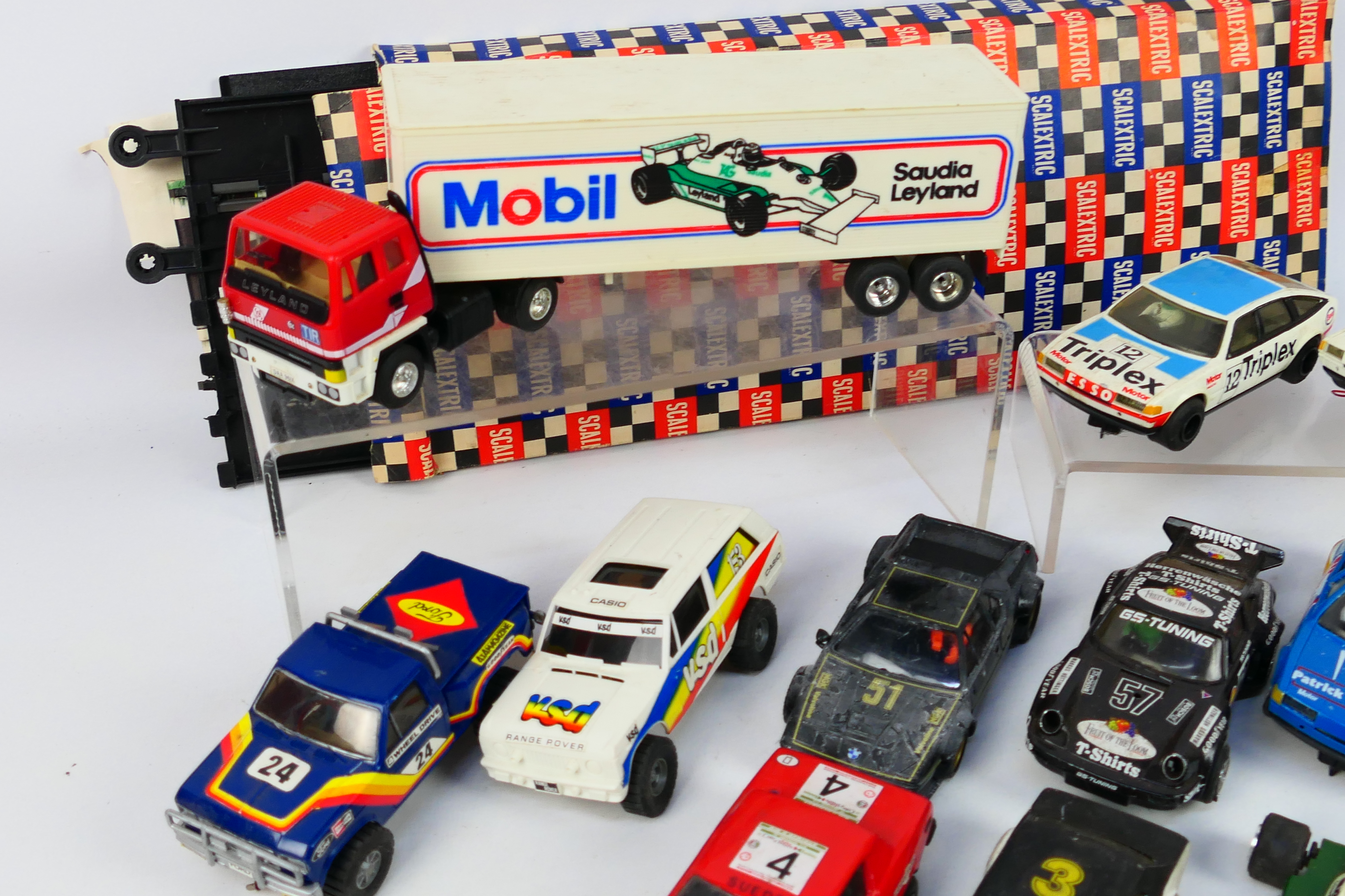 Scalextric - A collection of unboxed vintage Scalextric cars in varying condition from the circa - Image 3 of 4