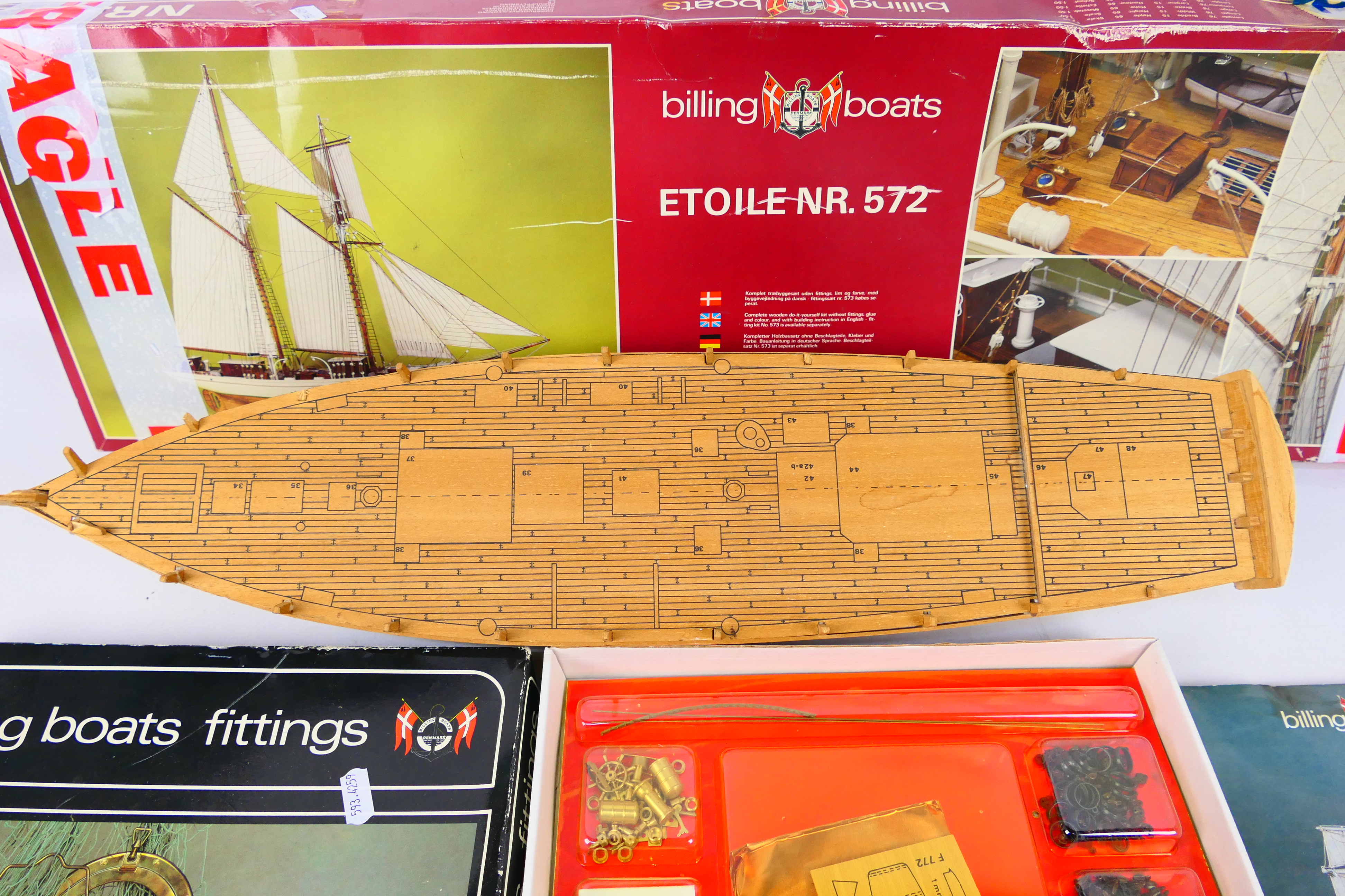 Billing Boats - Kit - An 1/50 scale model kit of Etoile (#572). - Image 4 of 6