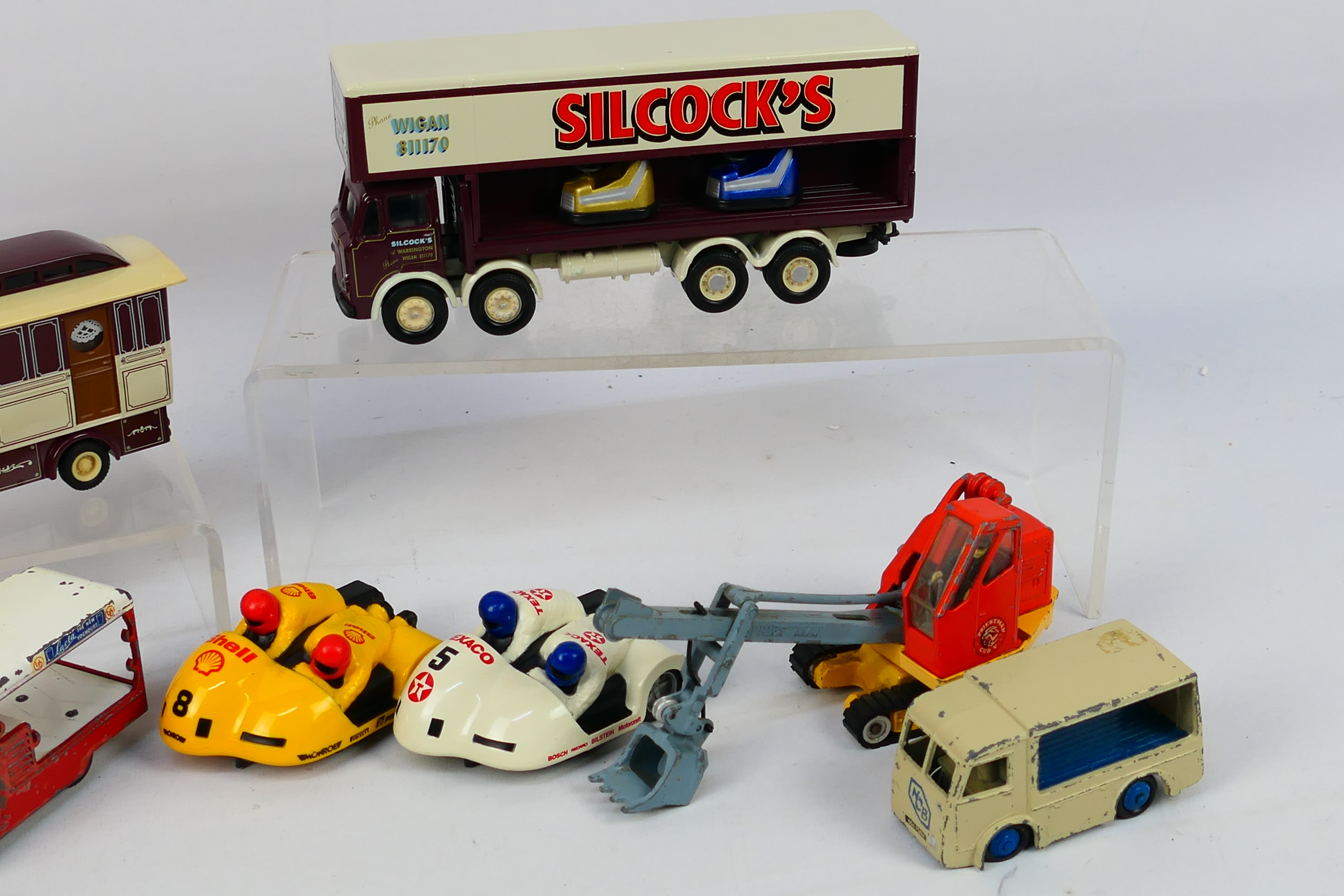 Corgi - Spot-On - Dinky - Scalextric - A collection of unboxed vehicles including 2 x Spot On Milk - Image 3 of 5