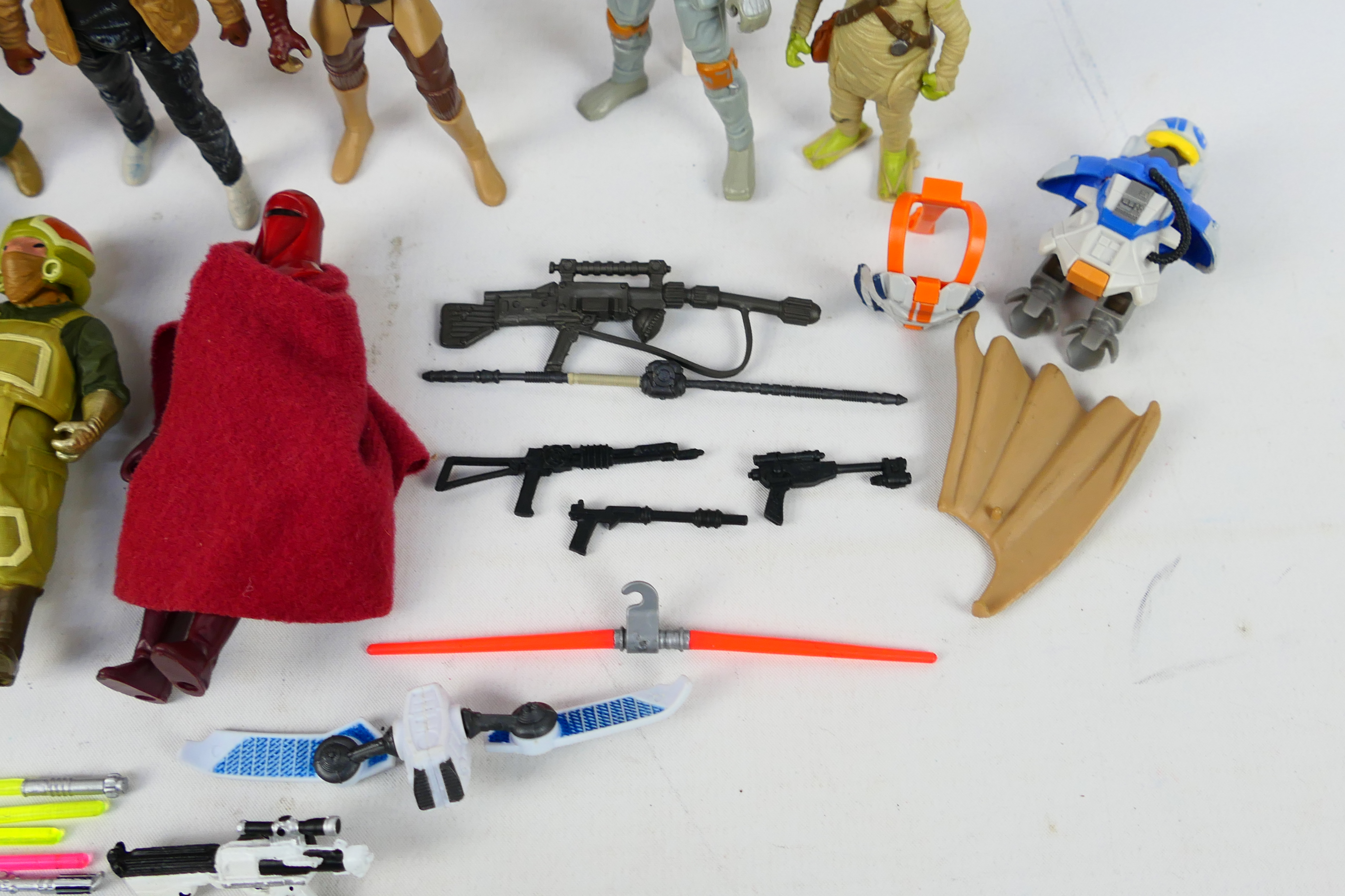 Kenner - Star Wars - A group of loose figures and accessories, mostly modern including Boba Fett, - Image 7 of 8