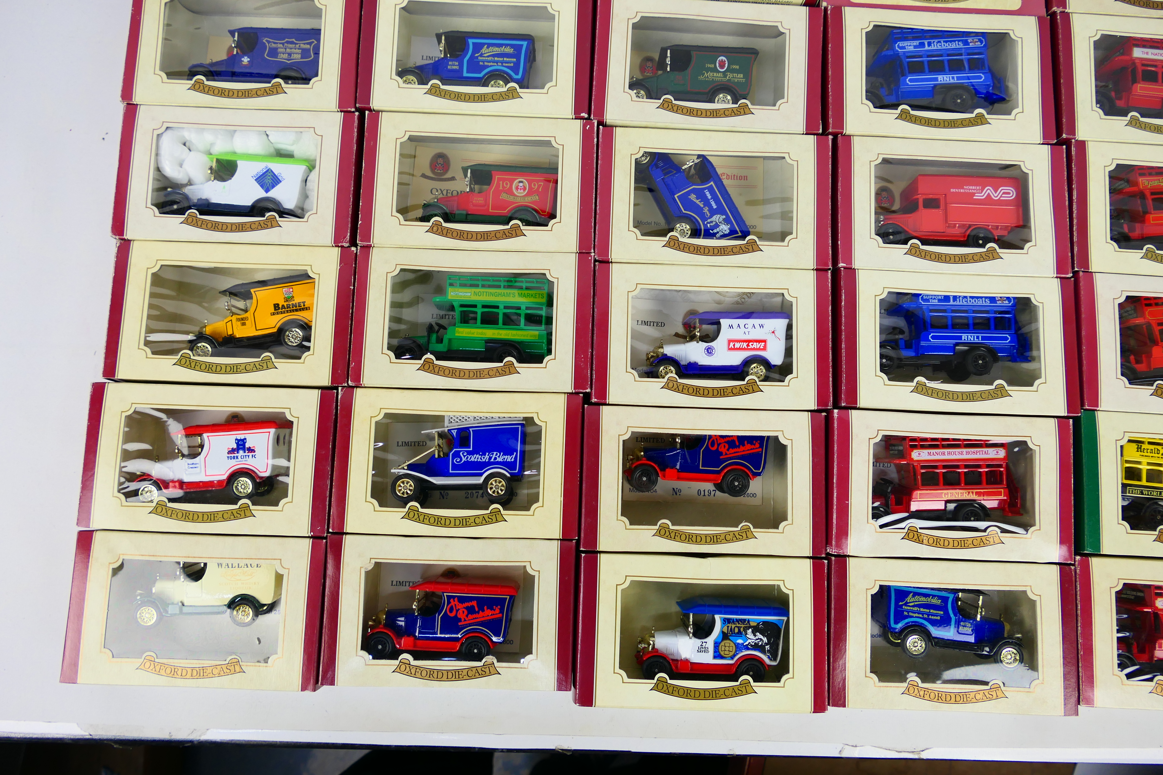 Oxford Diecast - A collection of 30 Oxford Diecast Metal vehicles including National Grid, Charles, - Image 3 of 5