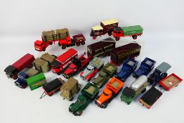 Corgi - A group of unboxed lorry models including 8 x Diamond T models, 5 x Sentinels, a Scammell,