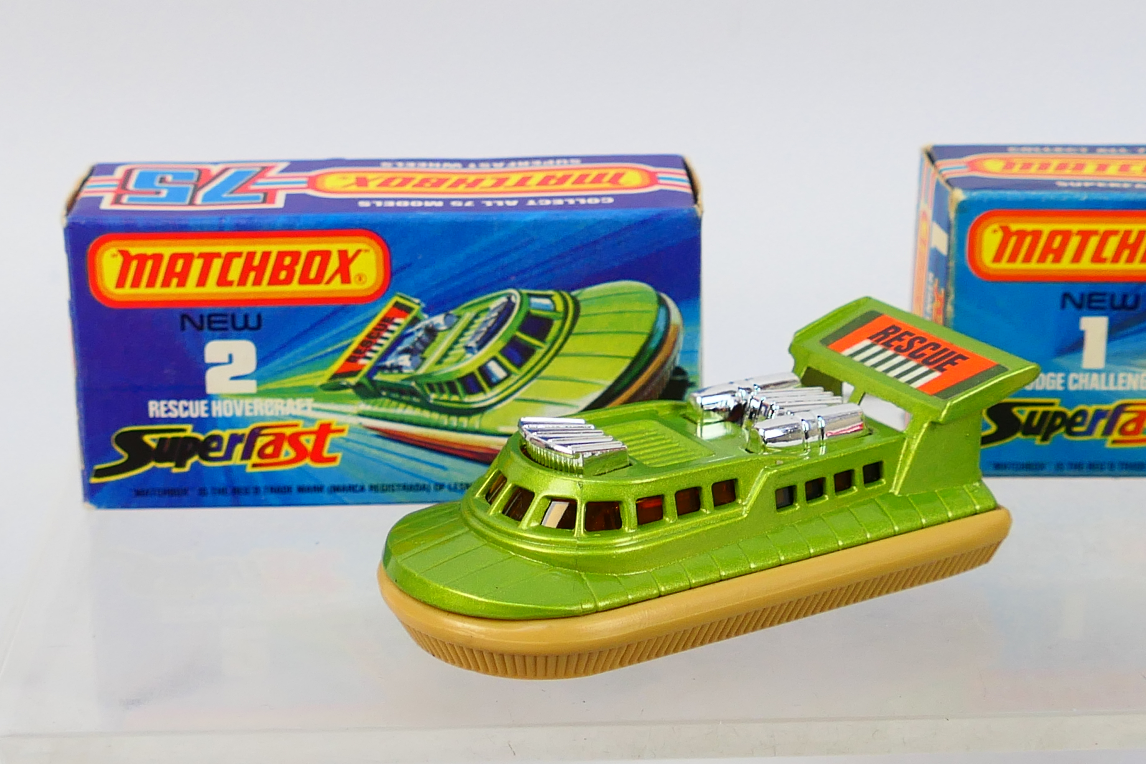 Matchbox - Superfast - 4 x boxed models, Dodge Challenger # 1, Rescue Hovercraft # 2, - Image 2 of 6
