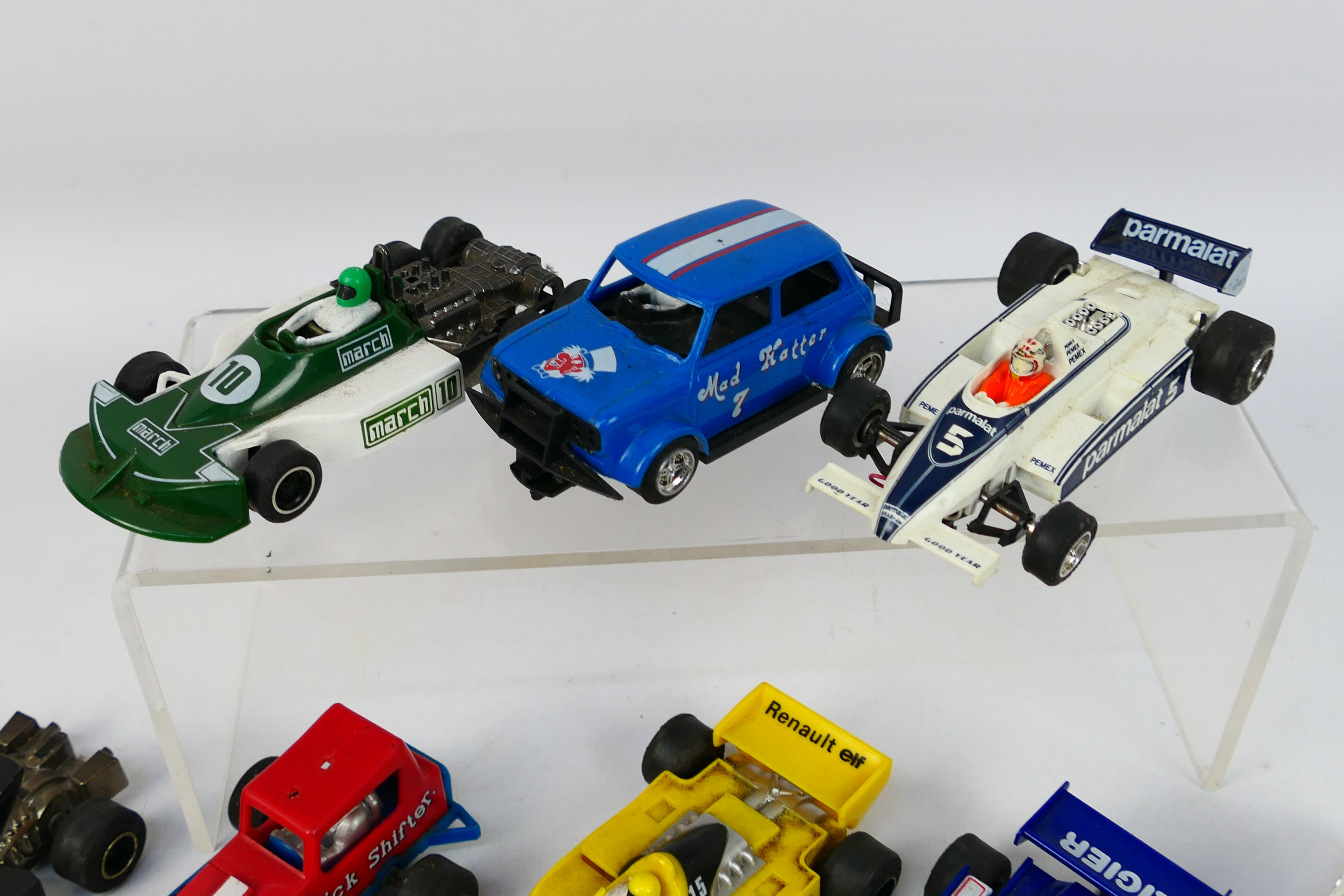 Scalextric - A collection of 8 unboxed vintage Scalextric cars from the circa 1960s including - Image 3 of 4