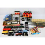 Hornby - H And M - A collection of OO gauge items including a H And M Duette controller,