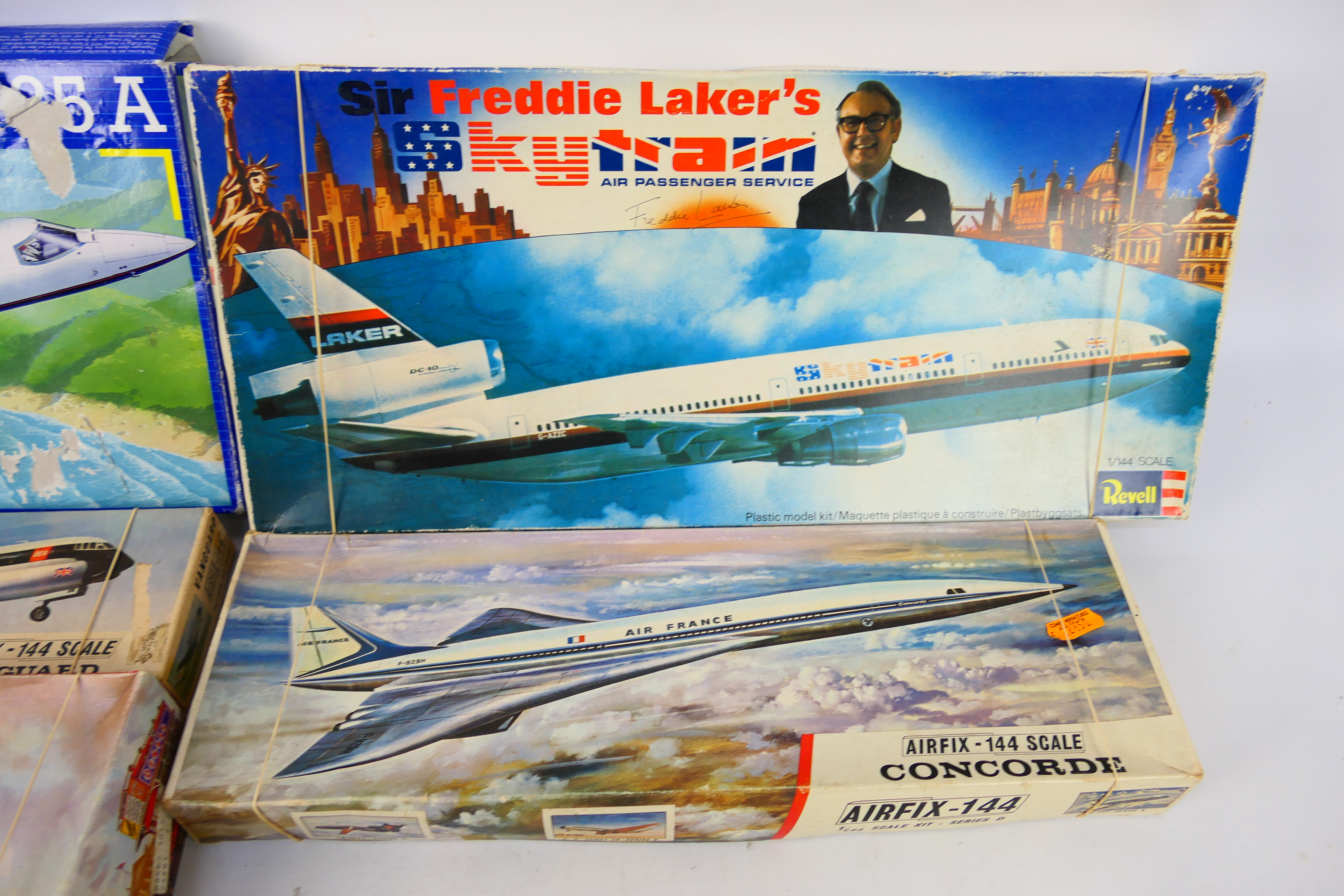 Airfix - Revell - 5 x boxed model kits including Laker DC10 Skytrain in 1:144 scale, - Image 3 of 4