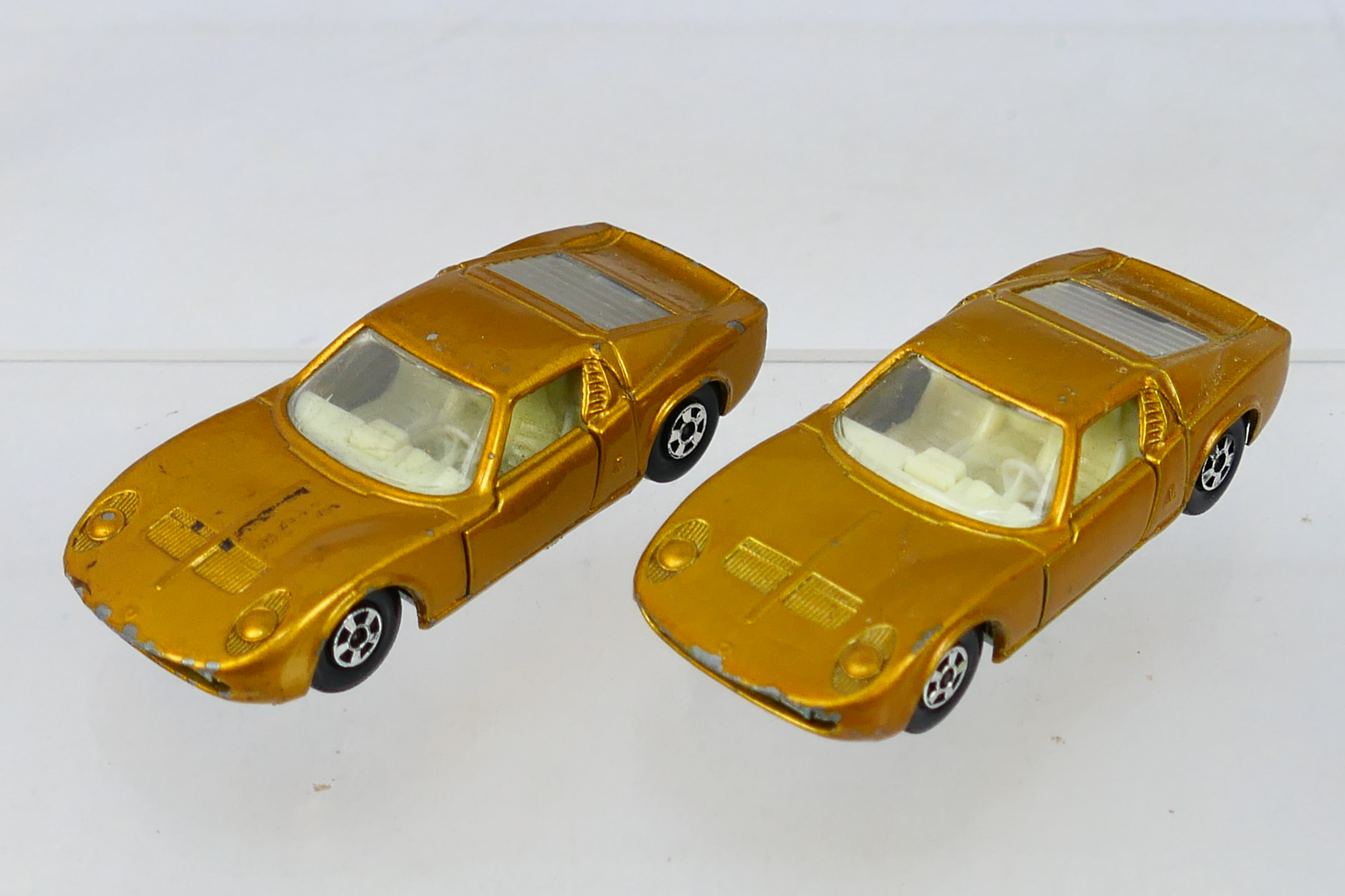 Matchbox Superfast - Five unboxed Matchbox Superfast MB33a Lamborghini Miura. - Image 2 of 8