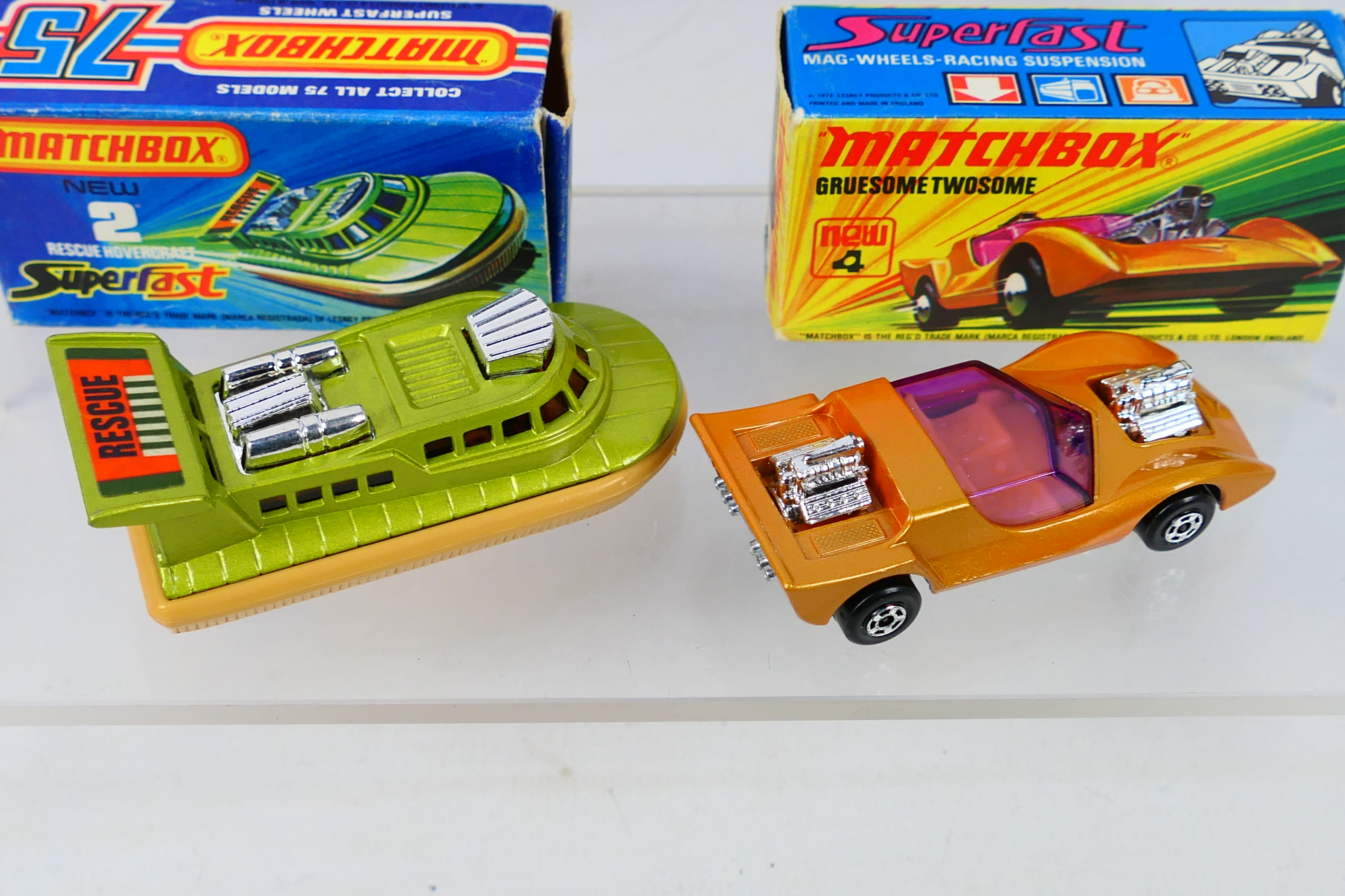 Matchbox - Superfast - 4 x boxed models, Rescue Hovercraft # 2, Gruesome Twosome # 4, - Image 5 of 6