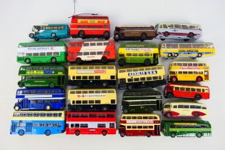 EFE - Corgi Original Omnibus - An unboxed collection of 21 diecast 1:76 buses / coaches.