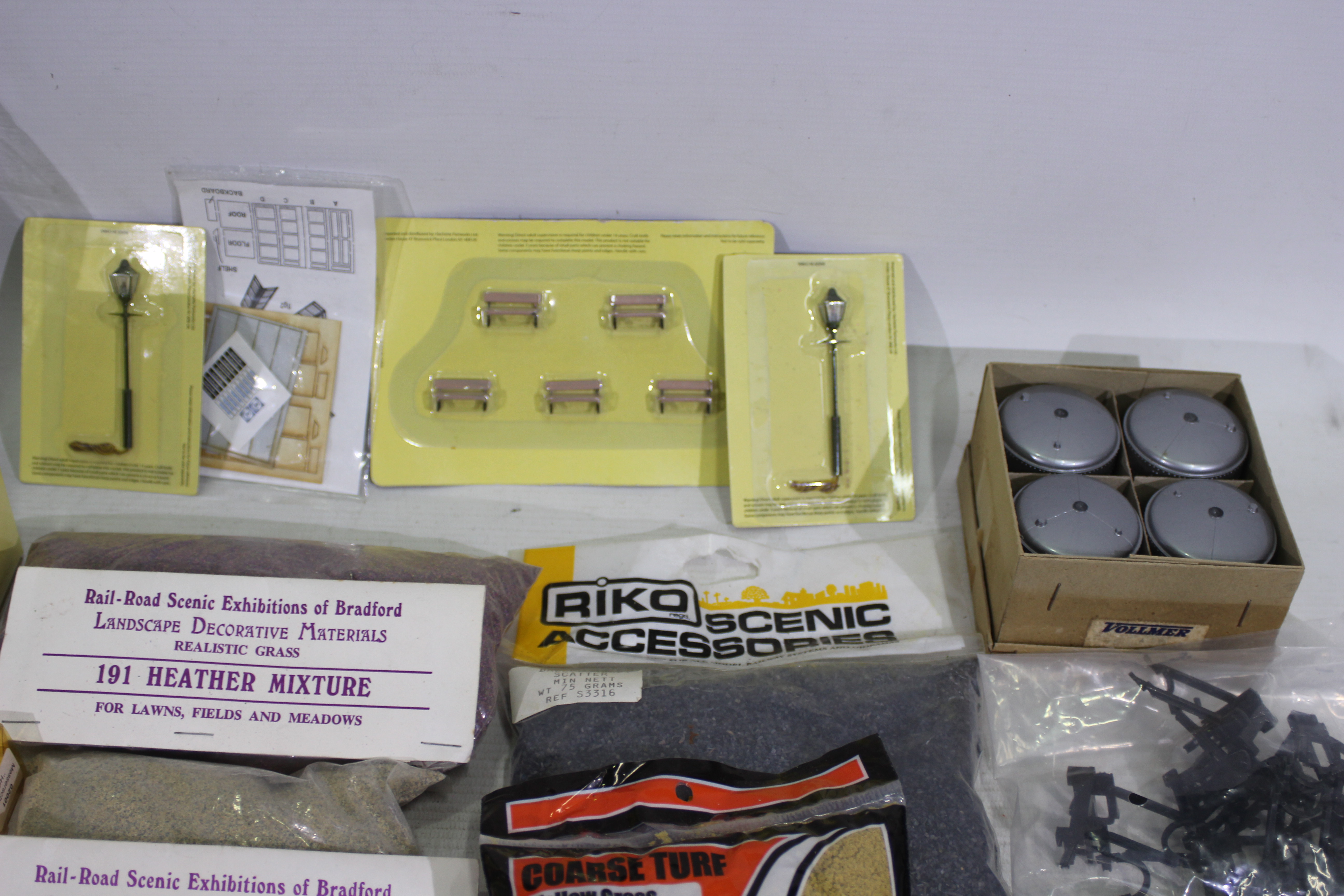 Vollmer - Hachette - Tomar - Others - A quantity of scenic accessories and layout parts in various - Image 3 of 7