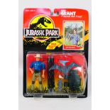 Kenner - Jurassic Park - A 1993 (Series 1) Blister packed figure of Alan Grant with Aerial Net Trap