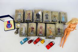 Eaglemoss - Game Of Thrones - Matchbox - Barbie - 11 x boxed Game Of Thrones figures including Jon