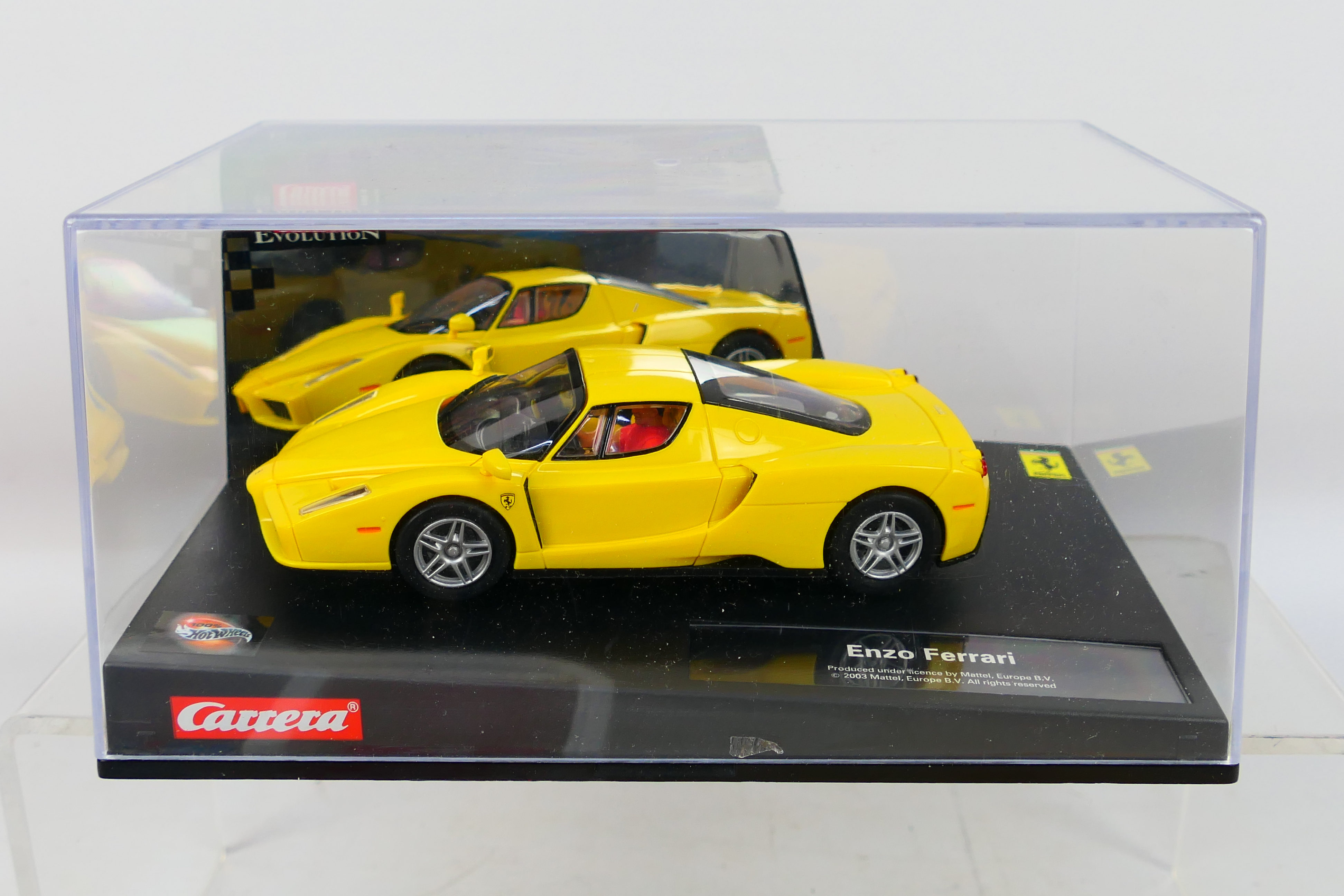 Scalextric - Carrear Four unboxed Scalextric slot cars with a boxed Carrera #25703 Ferrari Enzo - Image 4 of 4