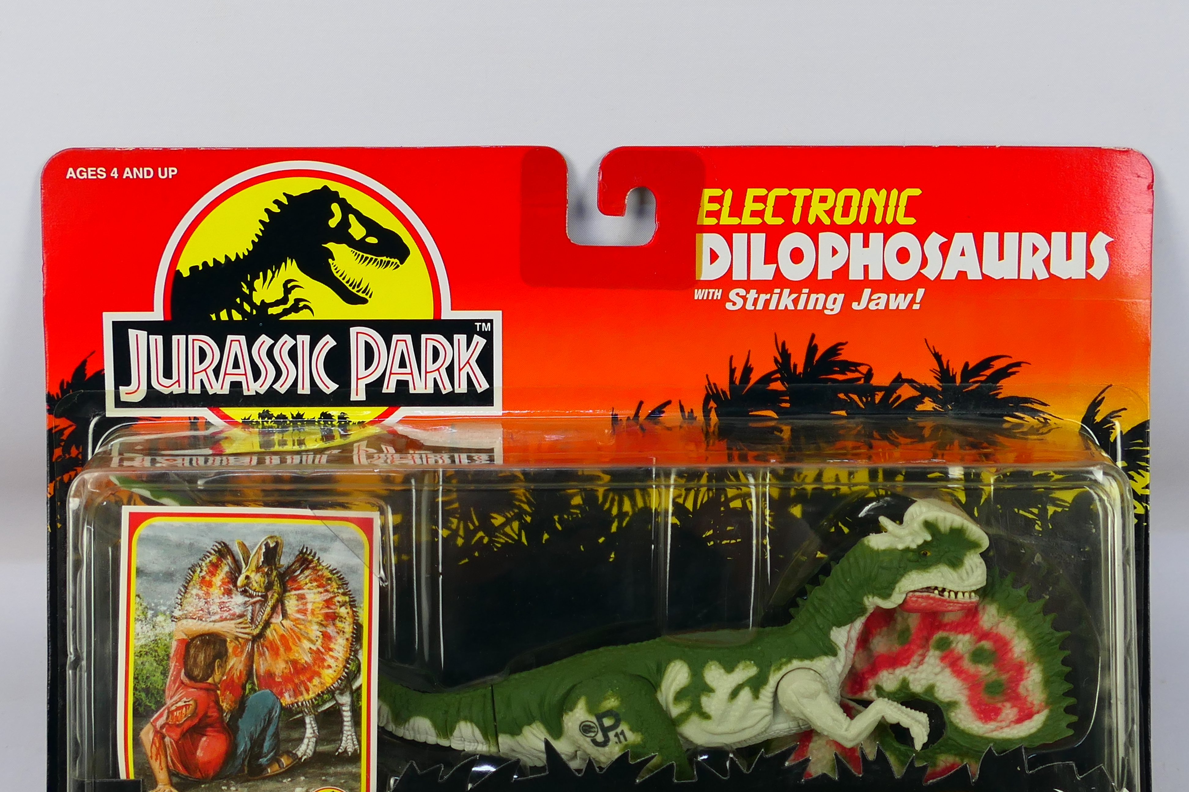 Kenner - Jurassic Park - A 1993 (Series 1) Blister packed figure of Electronic Dilophosaurus with - Image 4 of 6