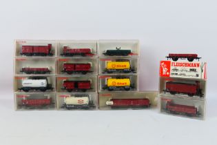 Fleischmann - Model Railways - A collection of 14 OO Gauge European rolling stock including a Shell