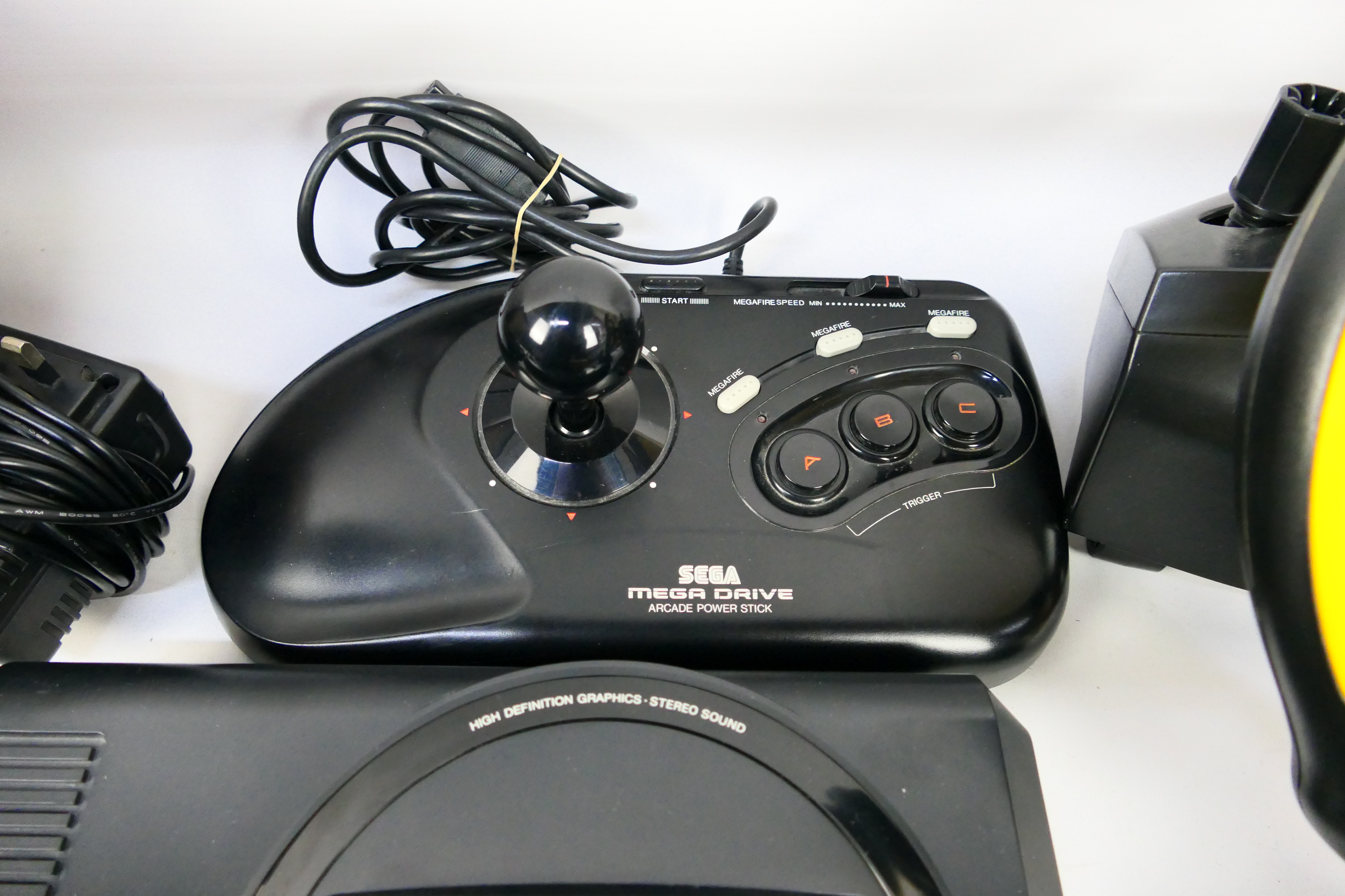 Sega - An unboxed Sega Mega Drive with controller plus Sega Arcade Power Stick, power supply, - Image 5 of 7