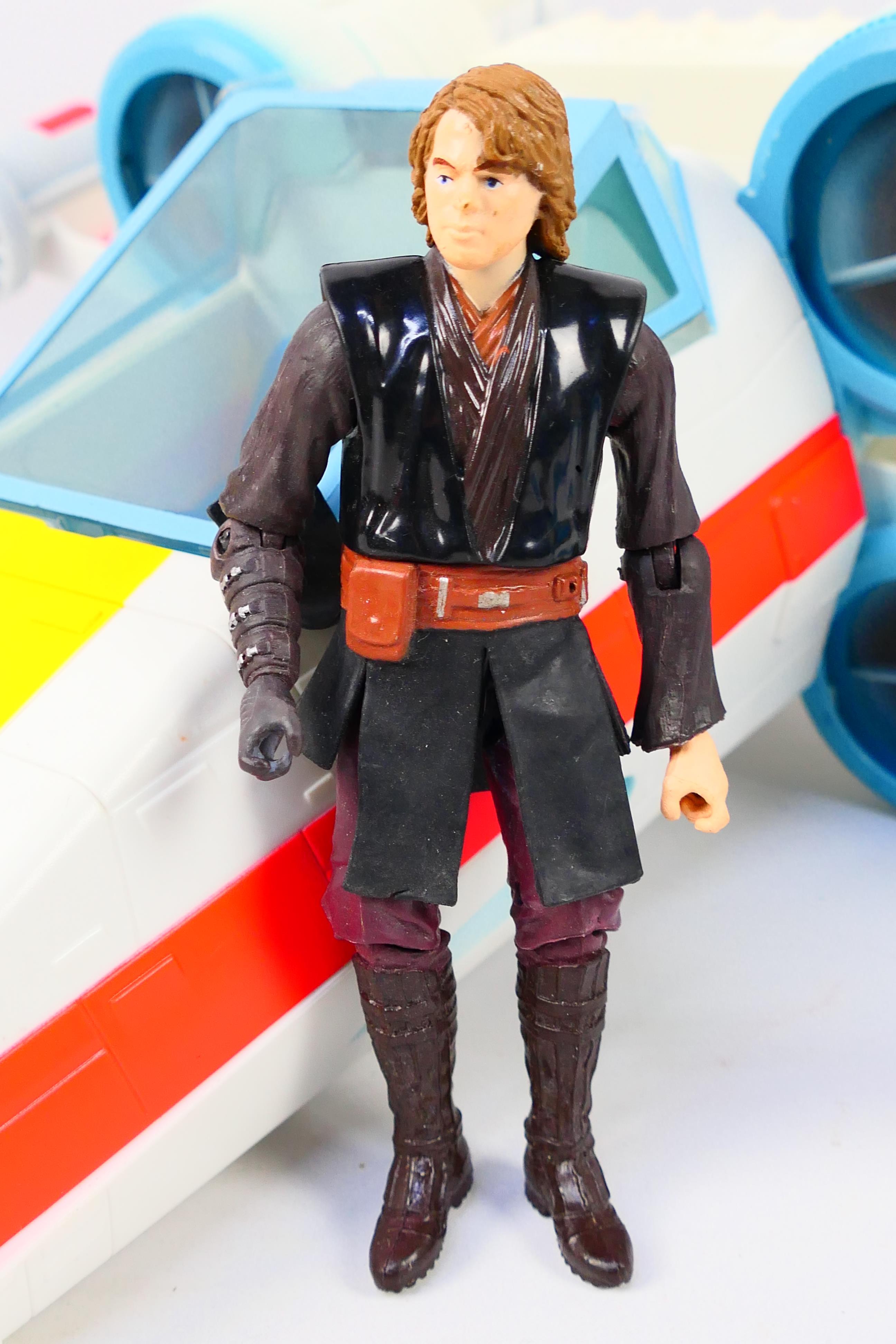 Hasbro - Star Wars - A Star Wars Millennium Falcon Plat Set with figures including Hans, - Image 12 of 13