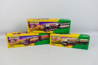 Corgi - Showmans - Diecast - A set of 3 Corgi Diecast Circus vehicles from the Showman's range