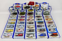 Oxford Diecast - A collection of 50 Oxford Diecast Metal vehicles including Cty Link,