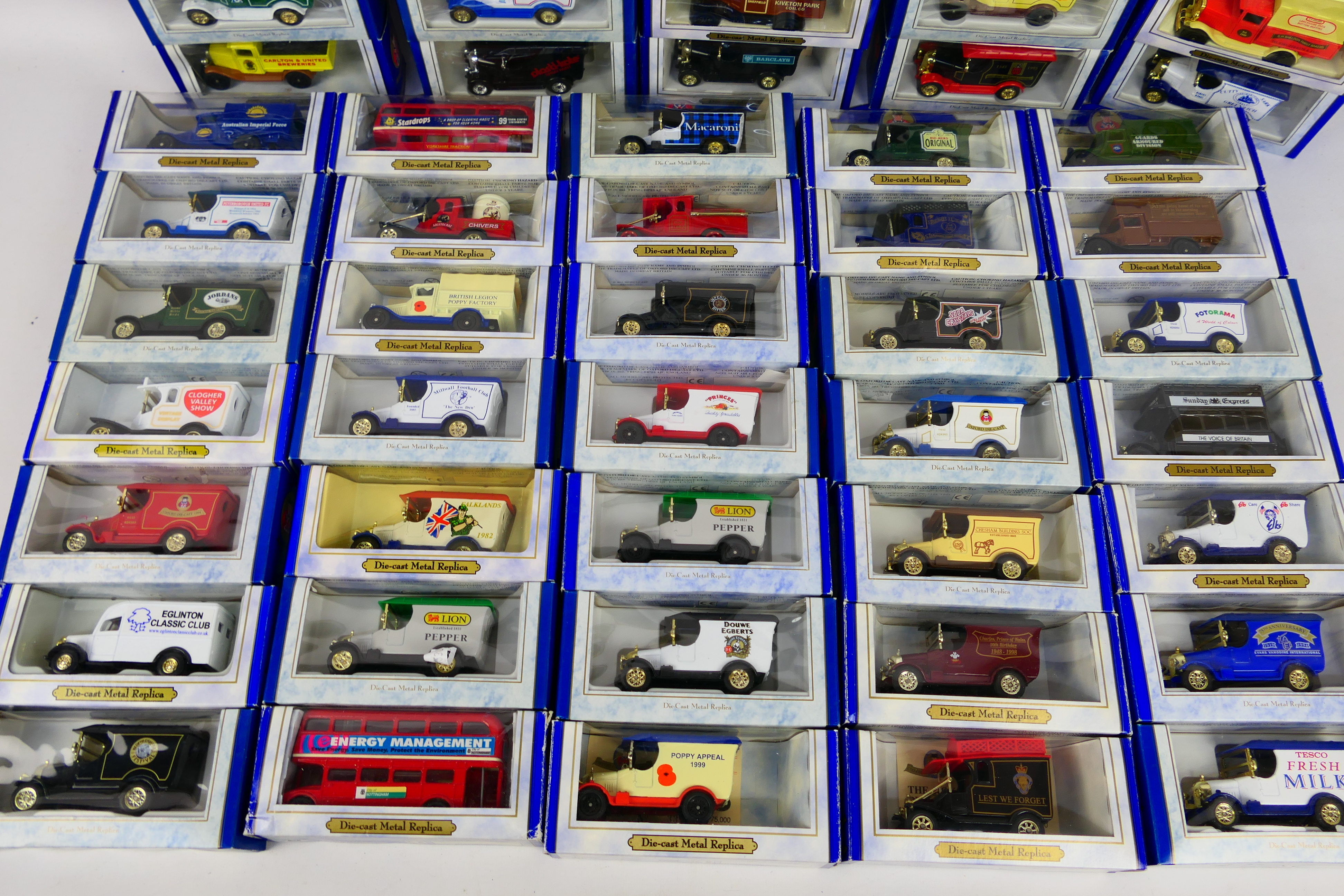 Oxford Diecast - A collection of 50 Oxford Diecast Metal vehicles including Oxford Die-Cast 1994, - Image 3 of 3