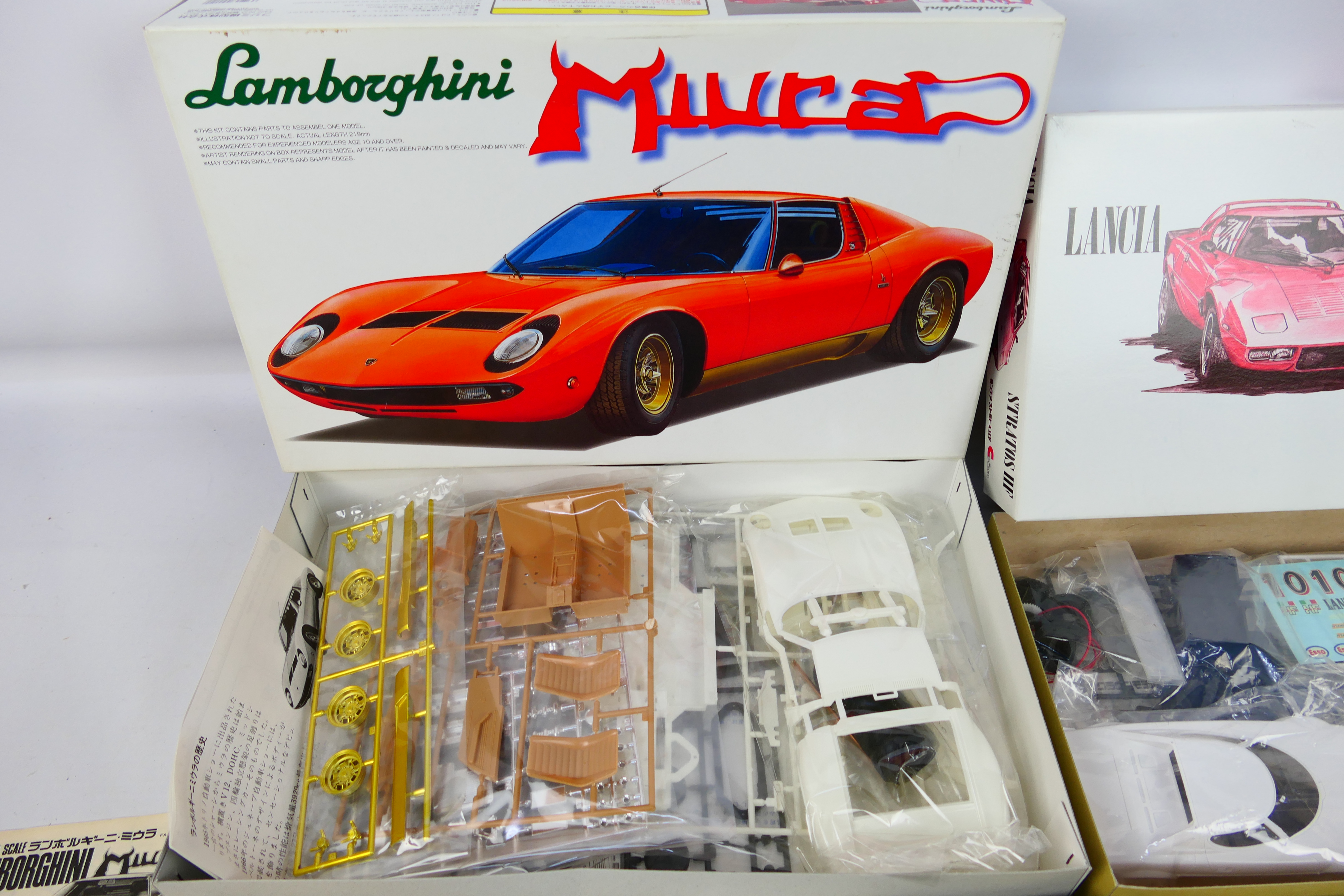 Crown - Fujimi - Nitto Kaguku - Three boxed plastic motor car model kits. - Image 2 of 4