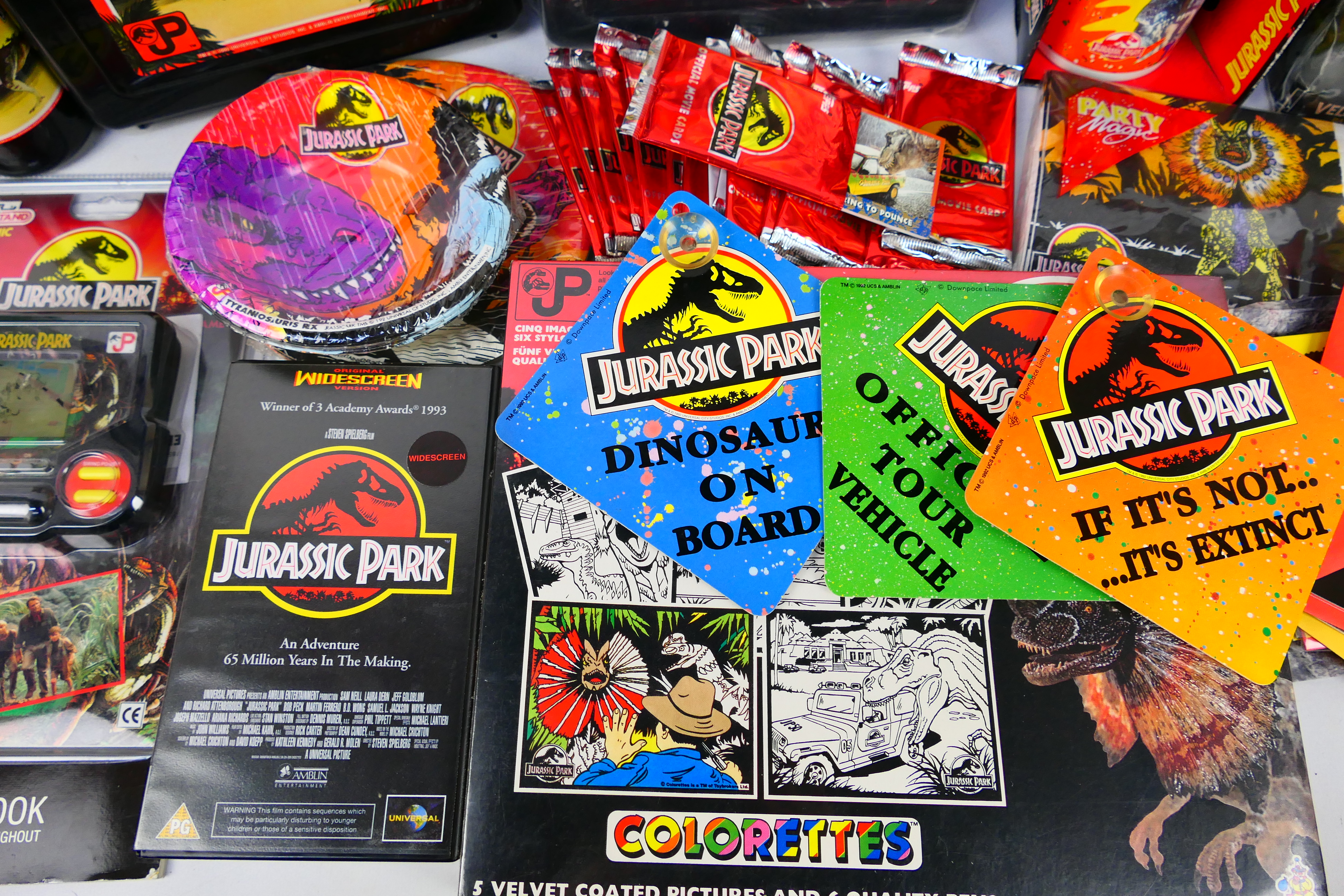 Tiger - Party - Jurassic Park - An assortment of Jurassic Park Merchandise. - Image 6 of 7
