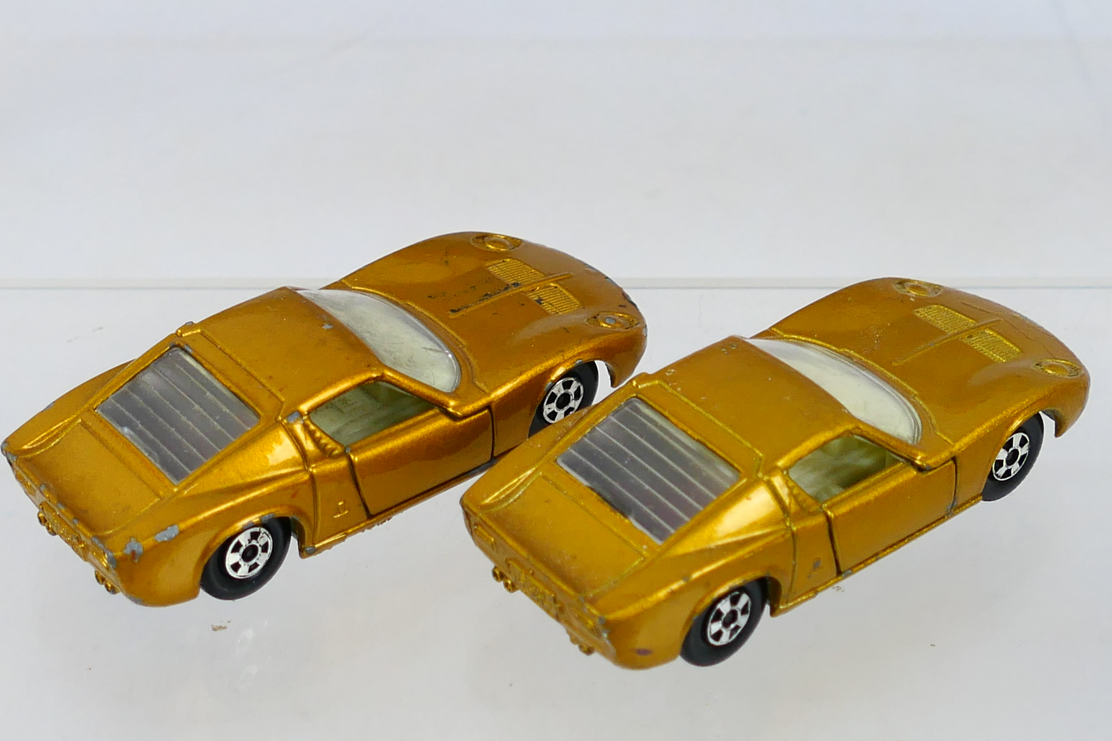 Matchbox Superfast - Five unboxed Matchbox Superfast MB33a Lamborghini Miura. - Image 5 of 8