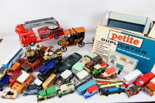 Corgi - Playcraft - Wako - Diecast - An assortment of 25 unboxed diecast vehicles in varying scales