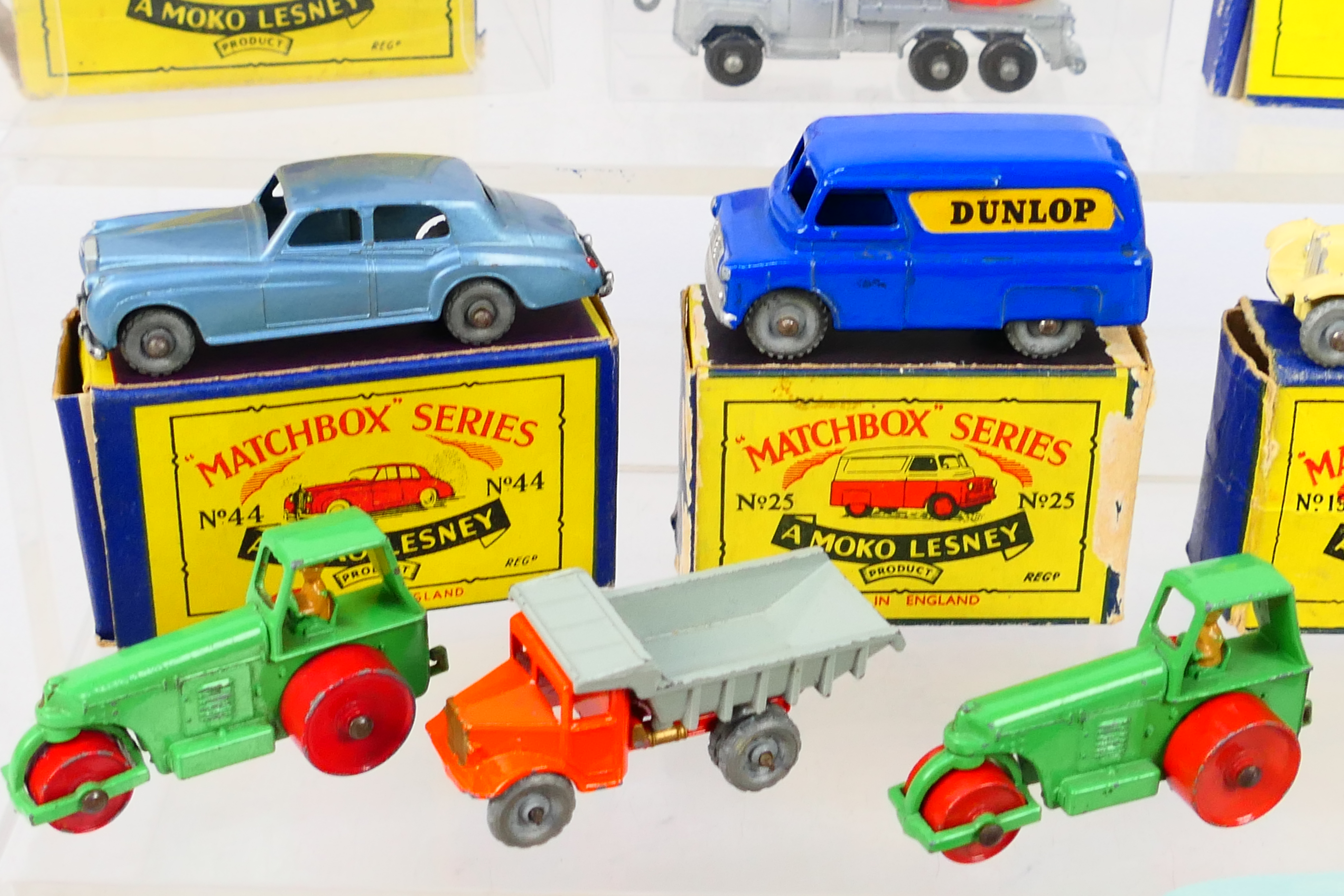 Matchbox - A collection of vehicles including MG Sports # 19, Cadillac Sixty Two # 27, - Image 4 of 6