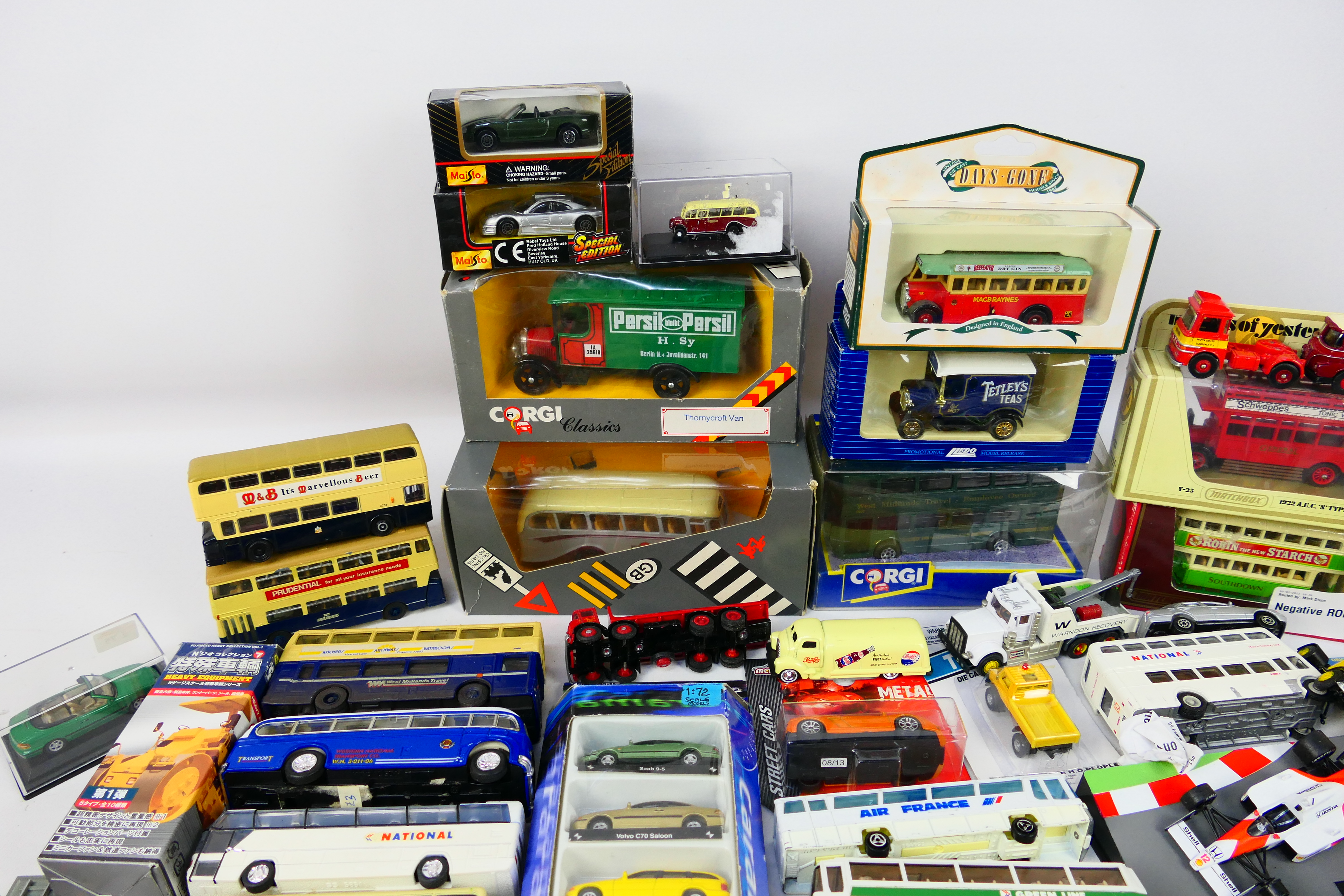 Corgi - Matchbox - Majorette - EFE - Others - A mixed collection of mainly unboxed diecast model - Image 2 of 5