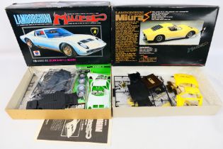 Nitto Kagaku - The Memorial Collections - Two boxed vintage Lamborghini Miura plastic model kits