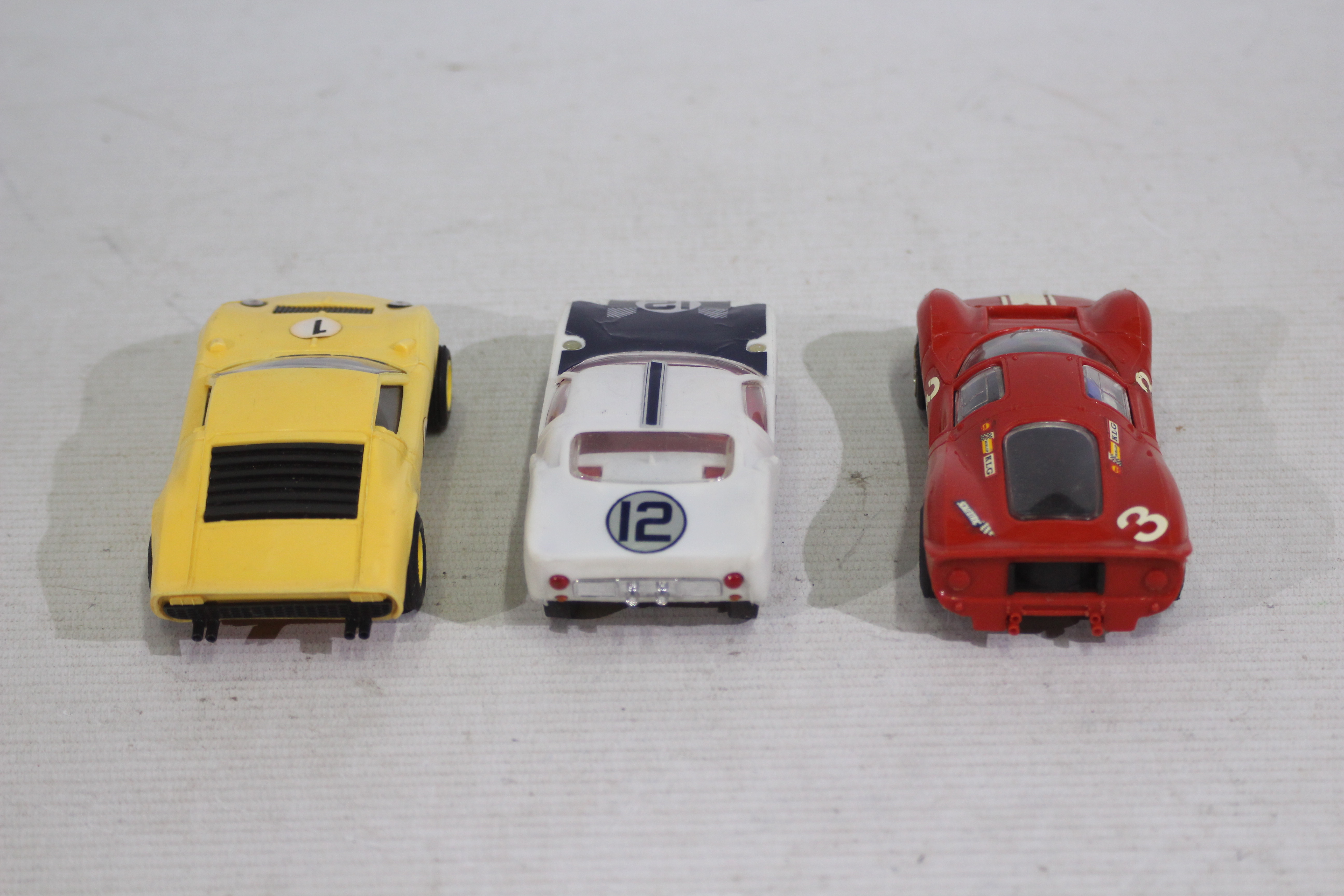 Scalextric - 3 x vintage unboxed slot cars, Lamborghini Miura # C.17, Ford GT # C. - Image 3 of 5