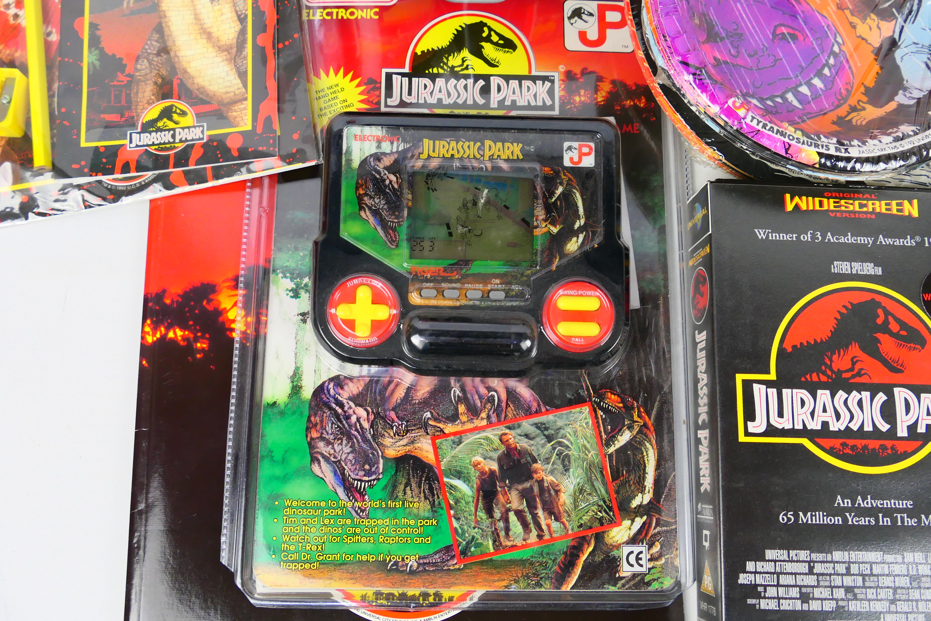 Tiger - Party - Jurassic Park - An assortment of Jurassic Park Merchandise. - Image 5 of 7