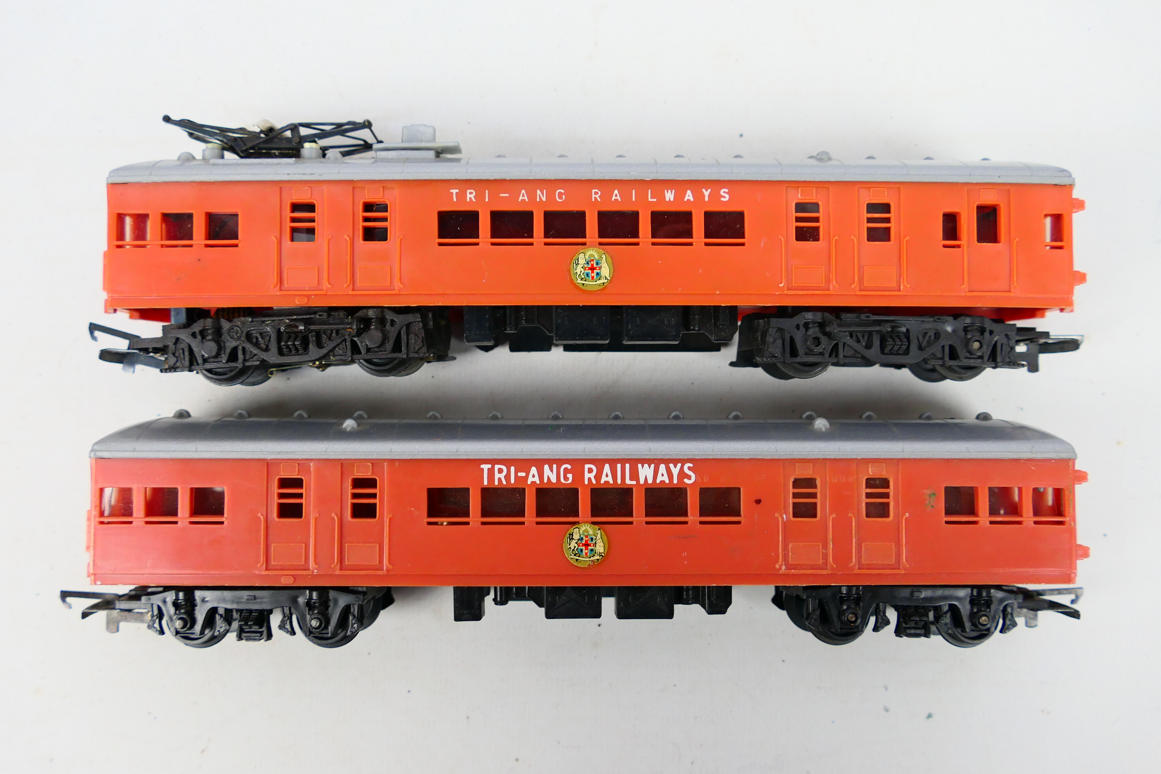 Tri-ang - An unboxed Tri-ang (Australia) New South Wales 2-Car Suburban EMU Set.