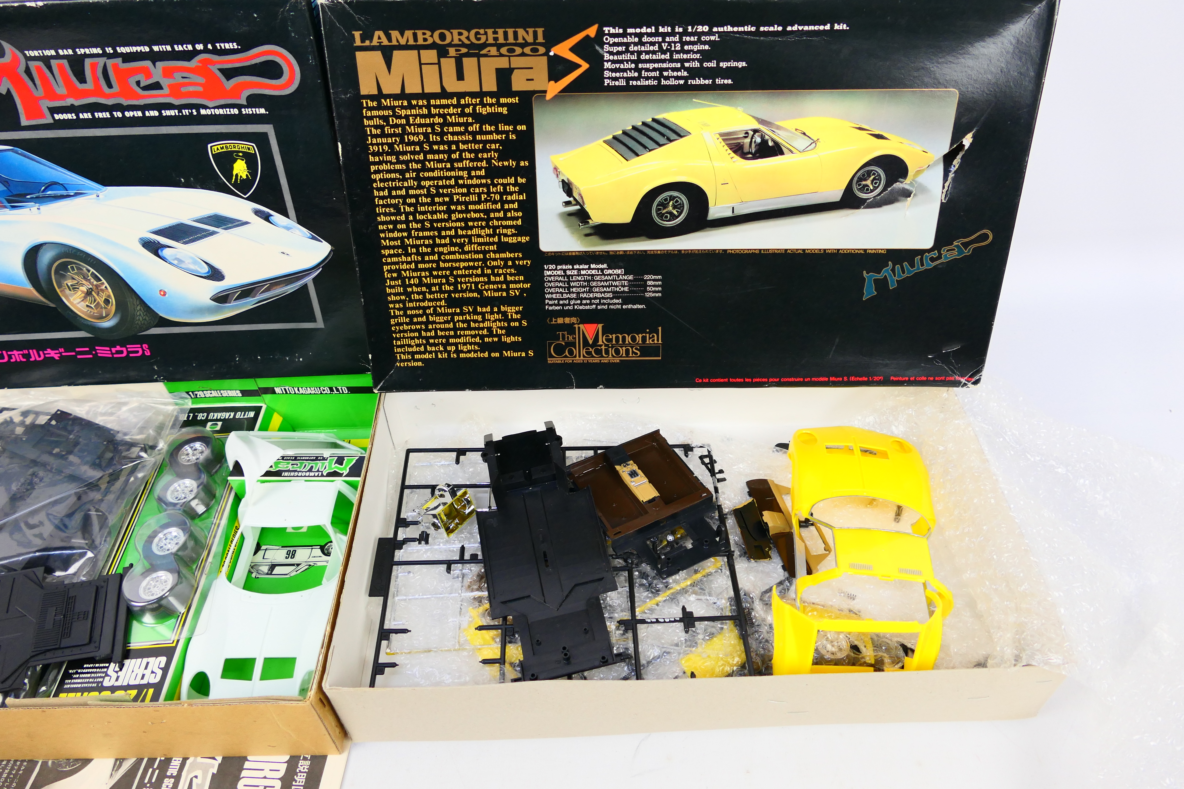 Nitto Kagaku - The Memorial Collections - Two boxed vintage Lamborghini Miura plastic model kits - Image 4 of 5