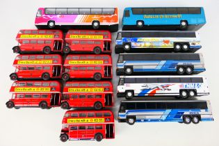 Corgi - 13 unboxed 1:50 scale diecast buses and coaches.