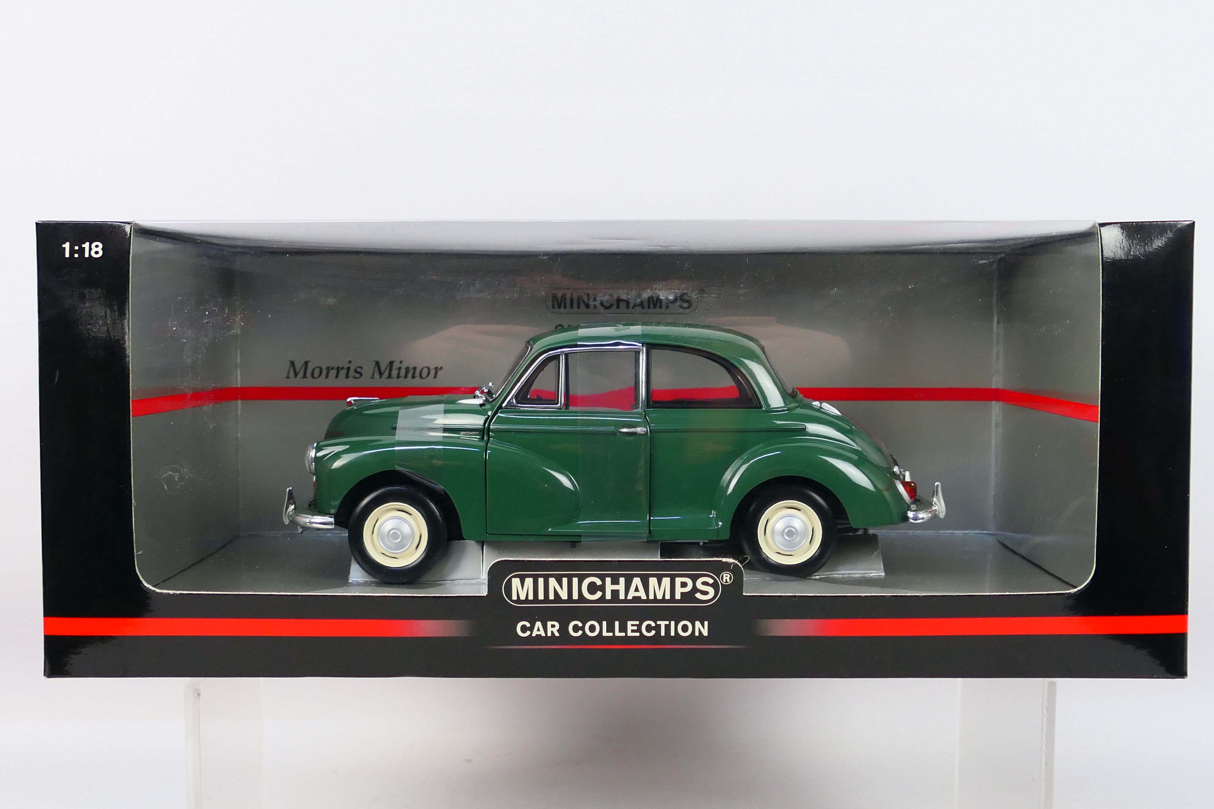 Minichamps - A boxed Minichamps 'Car Collection' #150137000 1:18 scale Morris Minor.