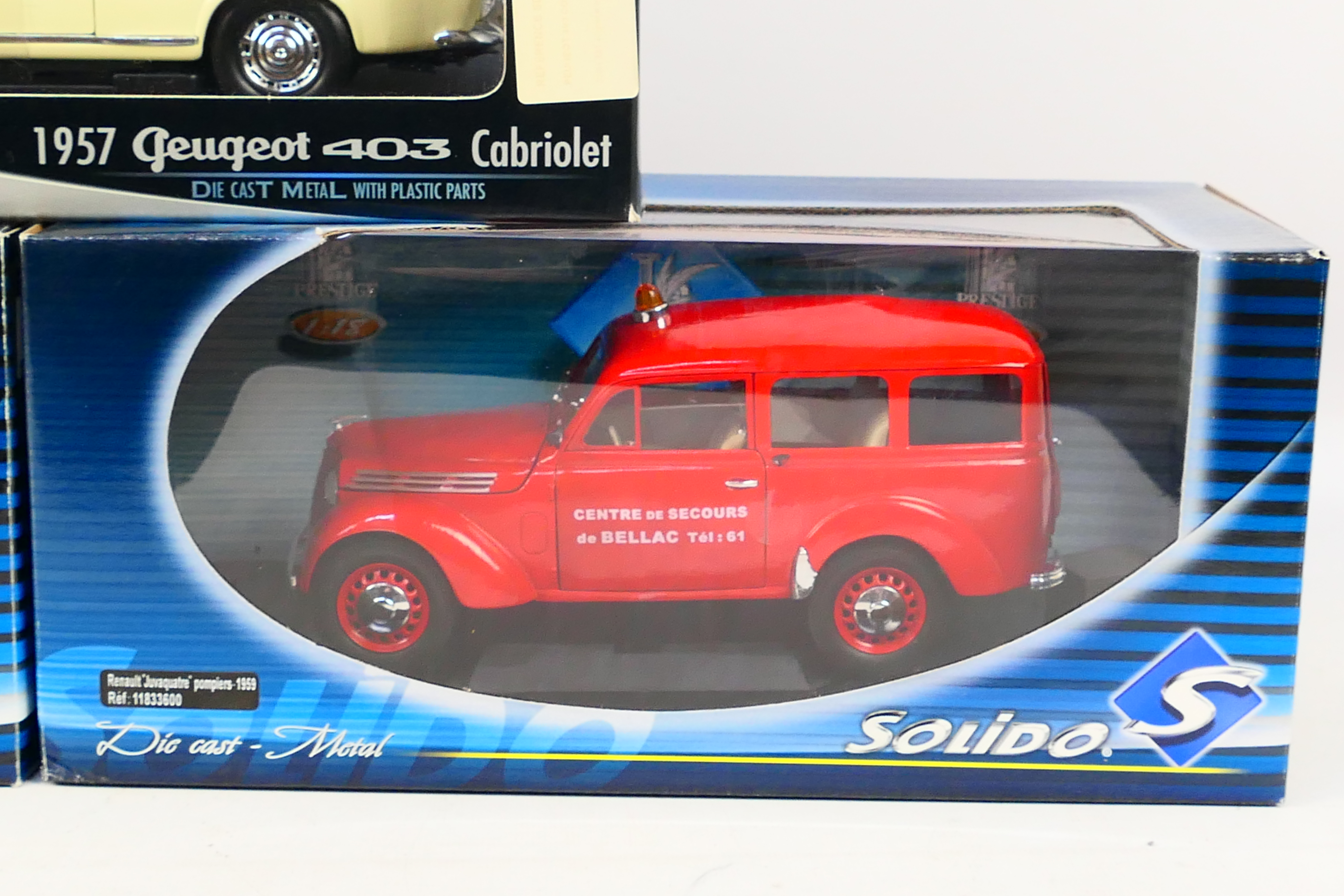 Solido - Welly - Three boxed diecast 1:18 scale model cars. - Image 4 of 4