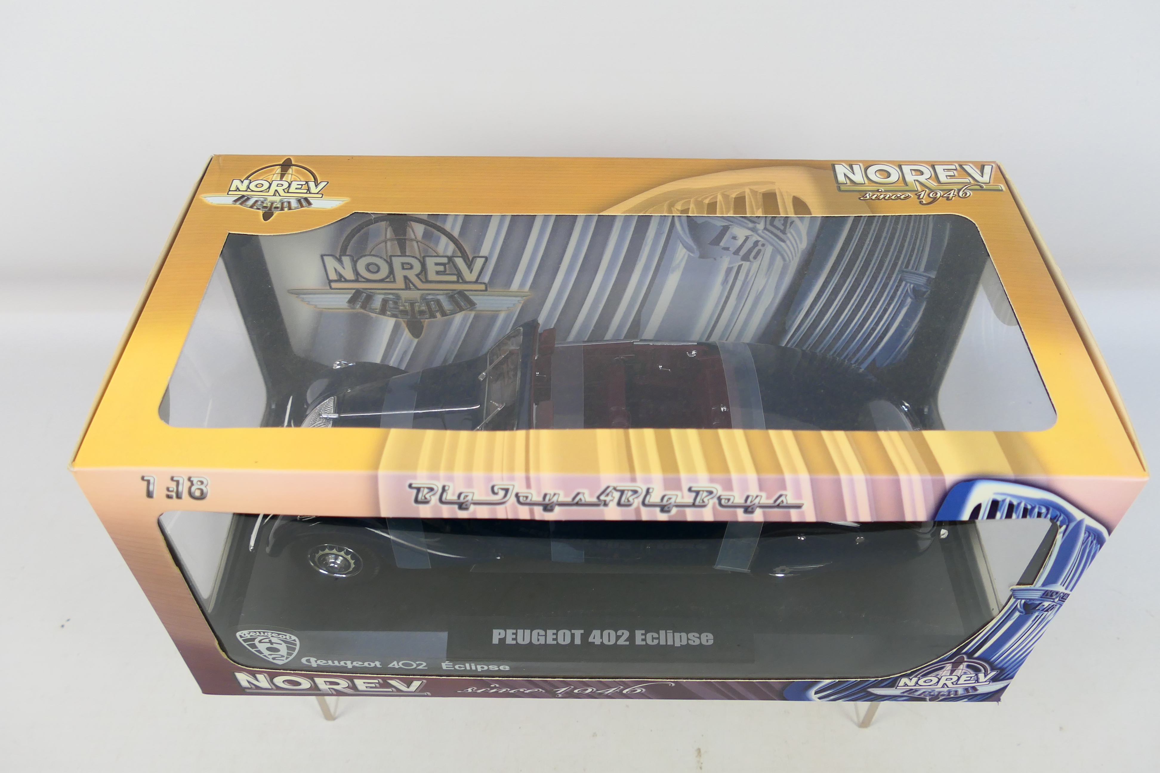 Norev - A boxed 1:18 scale Norev #184704 Peugeot 402 Eclipse. - Image 3 of 5