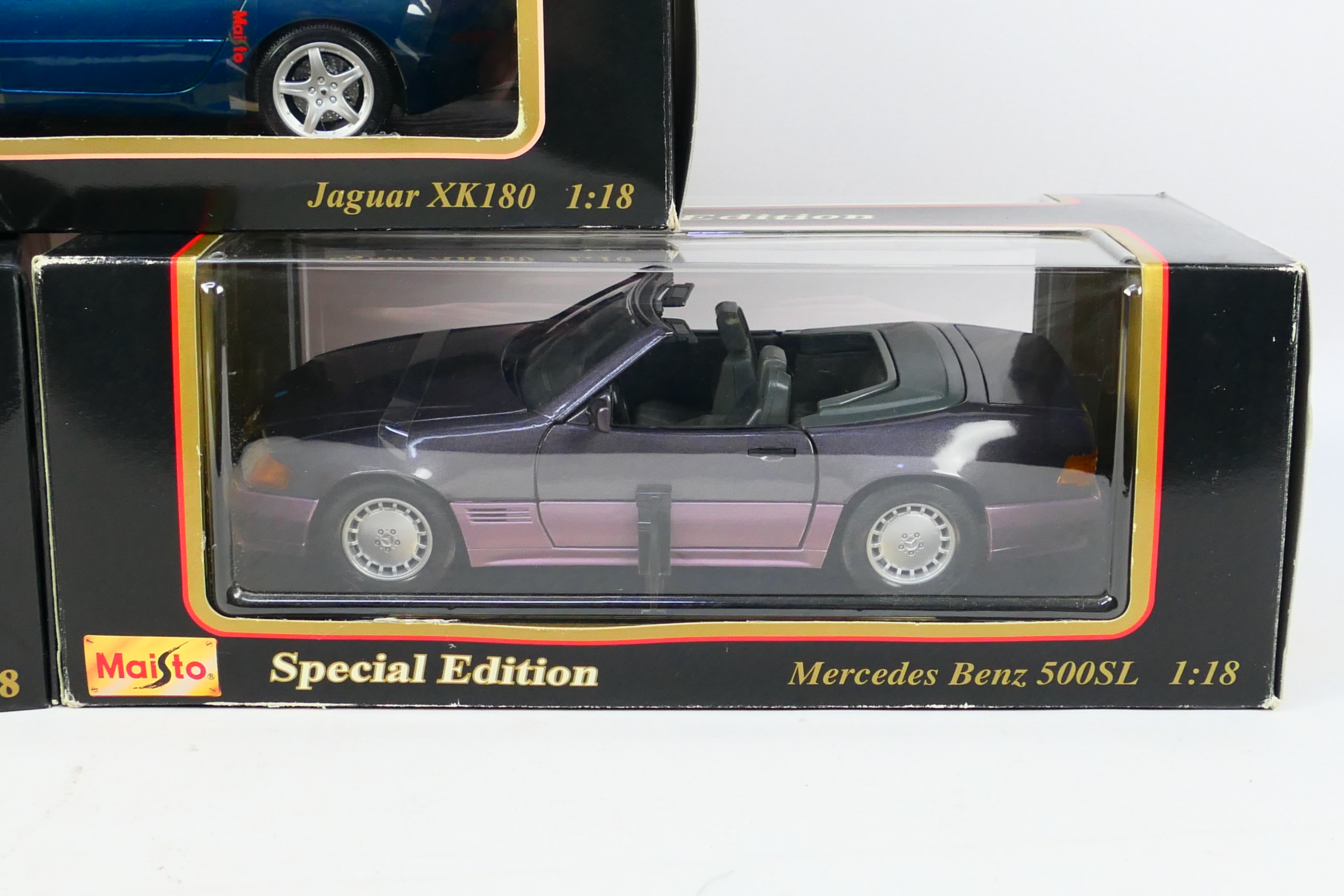 Maisto - Three boxed 1:18 scale Maisto 'Special Edition' diecast model cars. - Image 3 of 4