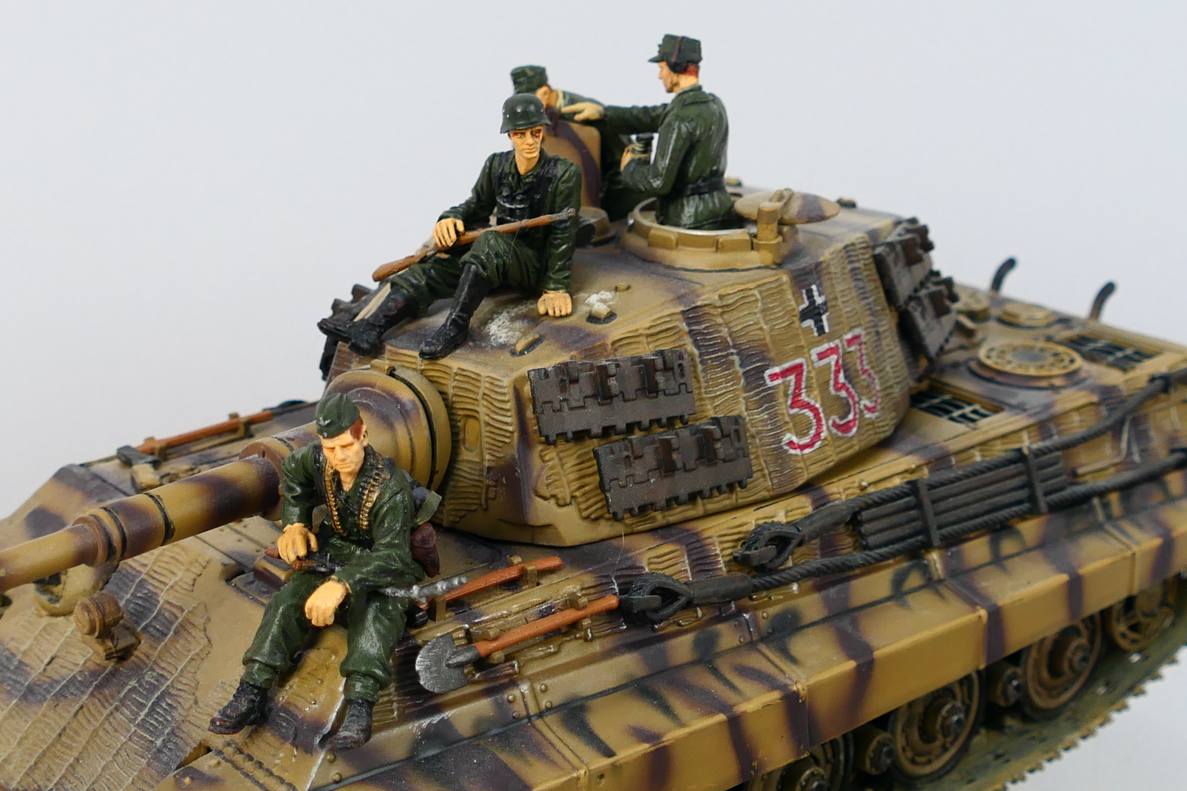 Unimax Forces Of Valour - Corgi - A group of unboxed military vehicles including Sd.Kfz. - Image 3 of 6