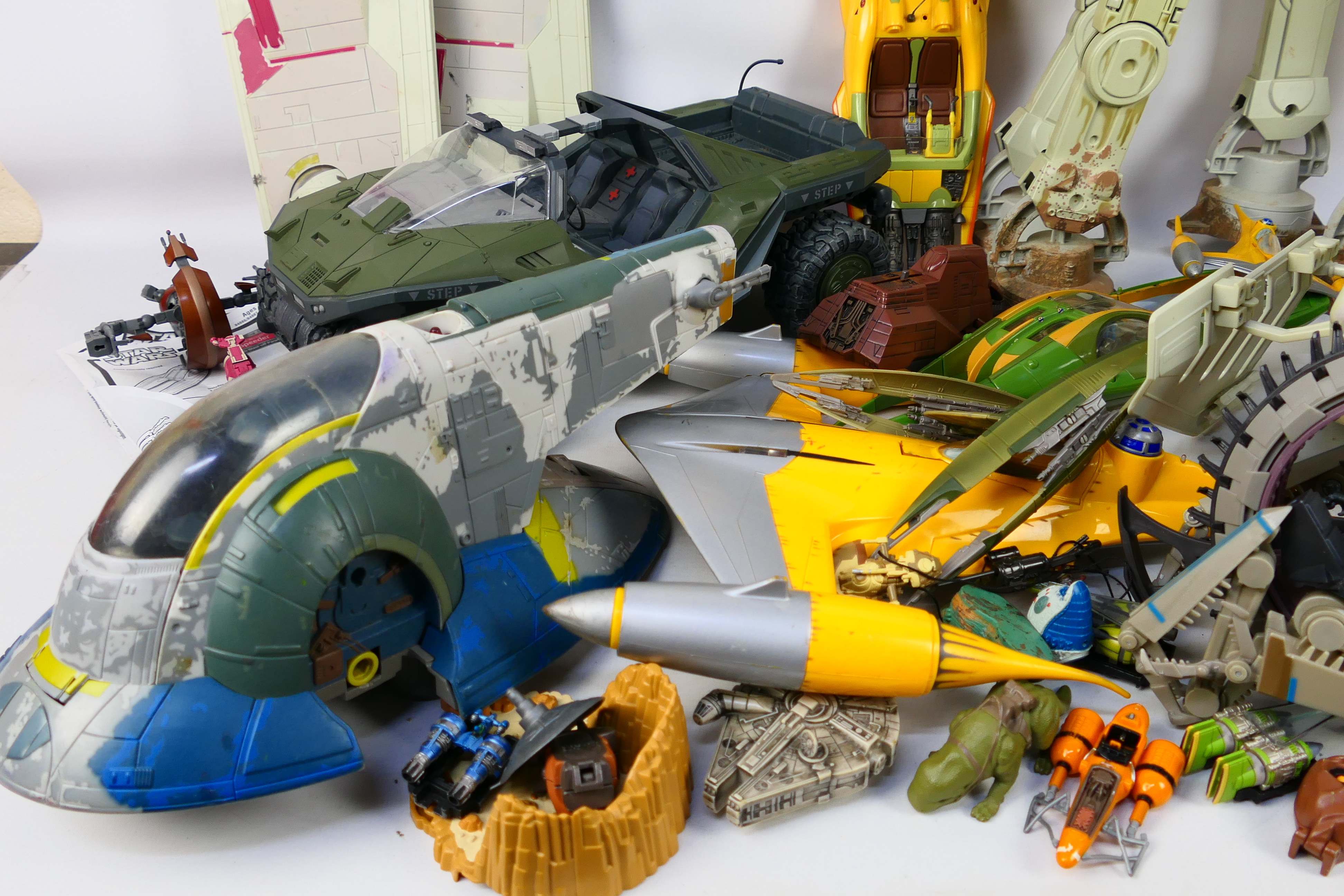 Star Wars - Hasbro - Galoob - Others - A fleet of unboxed predominately Star Wars vehicles, - Image 3 of 6