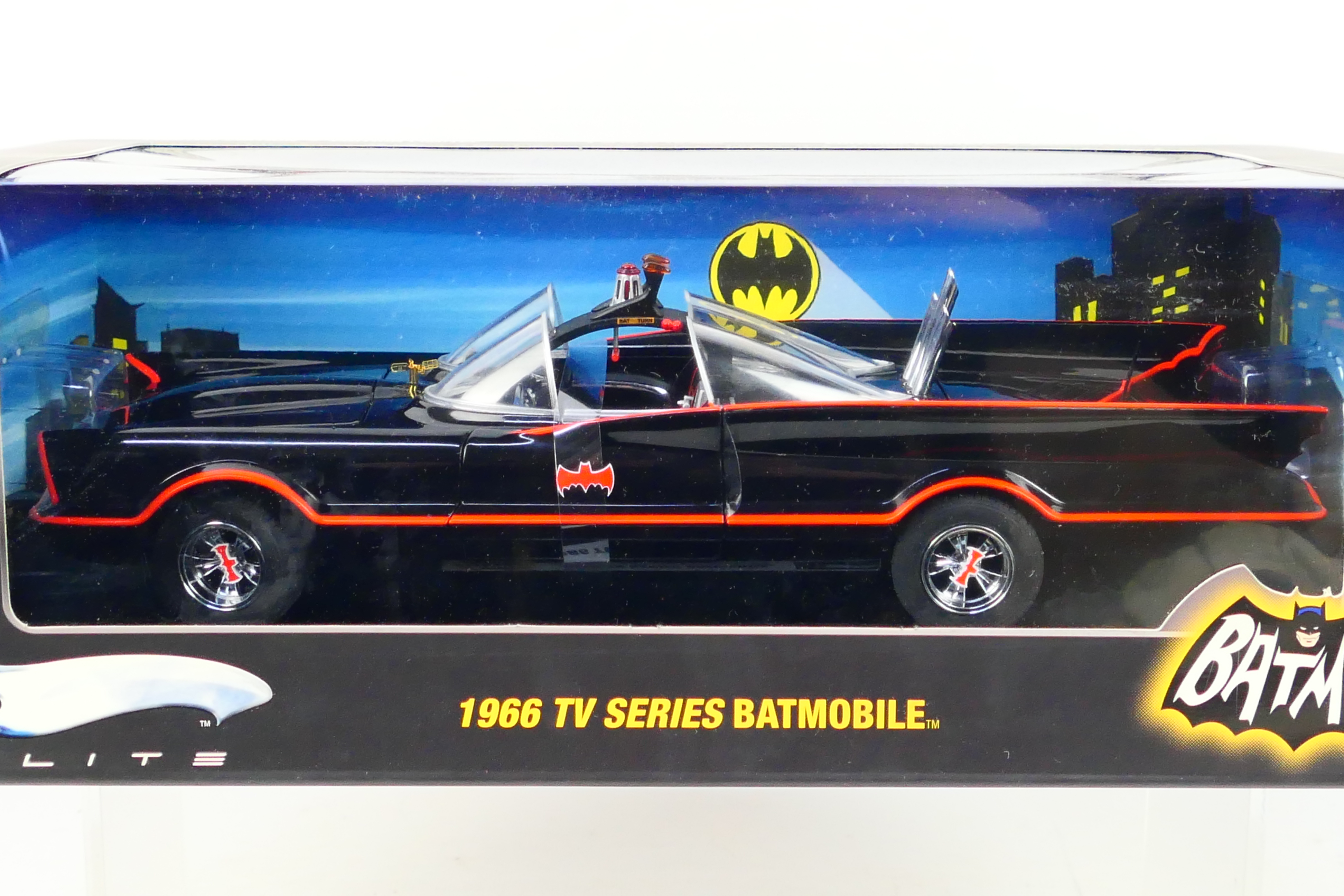 Hot Wheels - A boxed Hot Wheels 'Elite' Limited Edition 1:18 scale 1966 TV Series 'Batmobile'. - Image 2 of 6