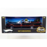 Hot Wheels - A boxed Hot Wheels 'Elite' Limited Edition 1:18 scale 1966 TV Series 'Batmobile'.