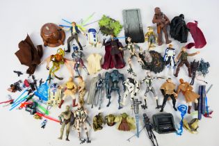 Star Wars - Hasbro - LFL - A group of 23 loose Hasbro Star Wars action figures with an assortment