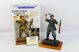 The Collectors Showcase - A boxed 1/6 scale limited edition German Grenadier 1941 figure # CS00280.